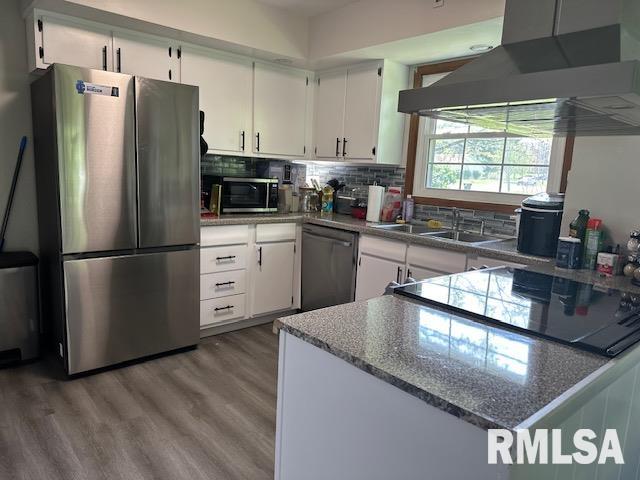 137 Chestnut Street, Jacksonville, Illinois image 5