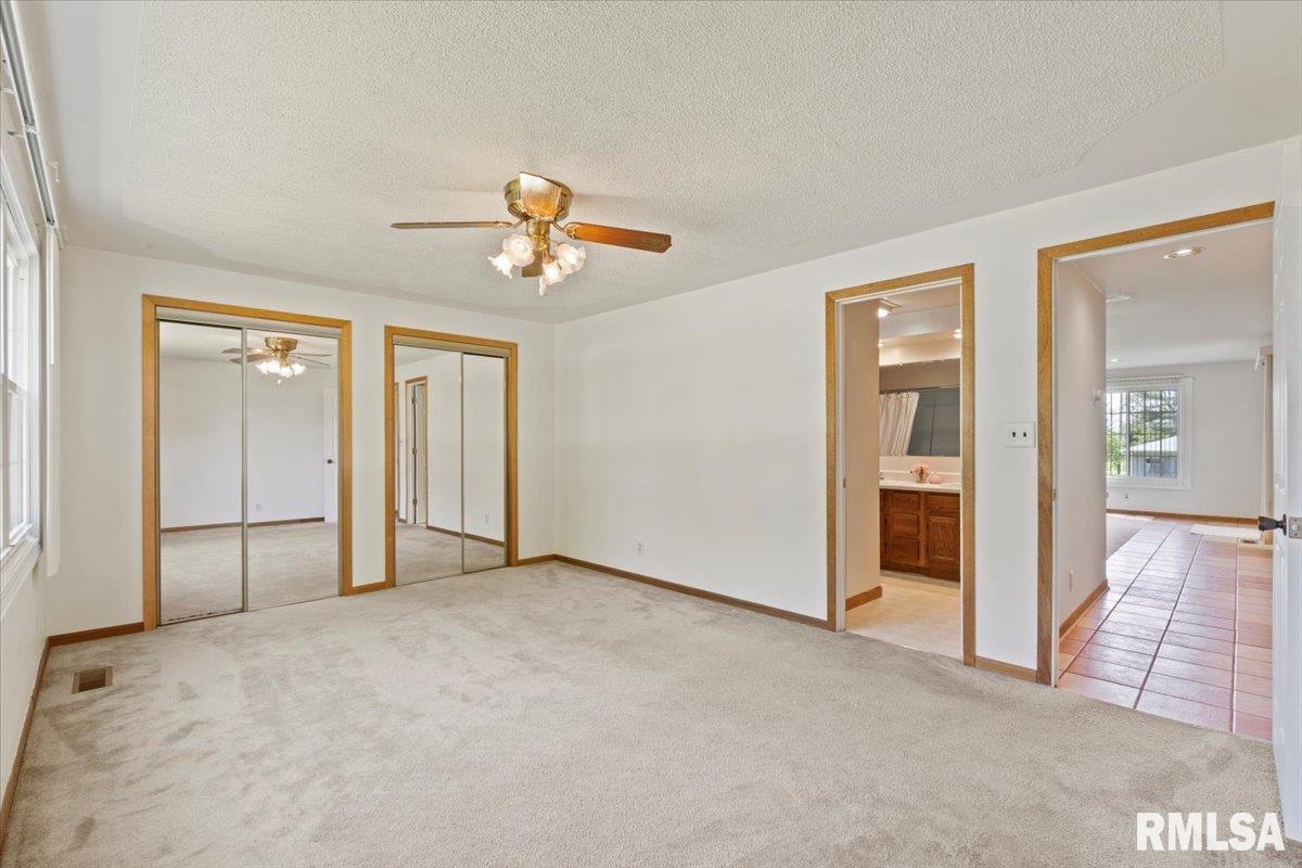 1216 Wisconsin Street, Le Claire, Iowa image 21