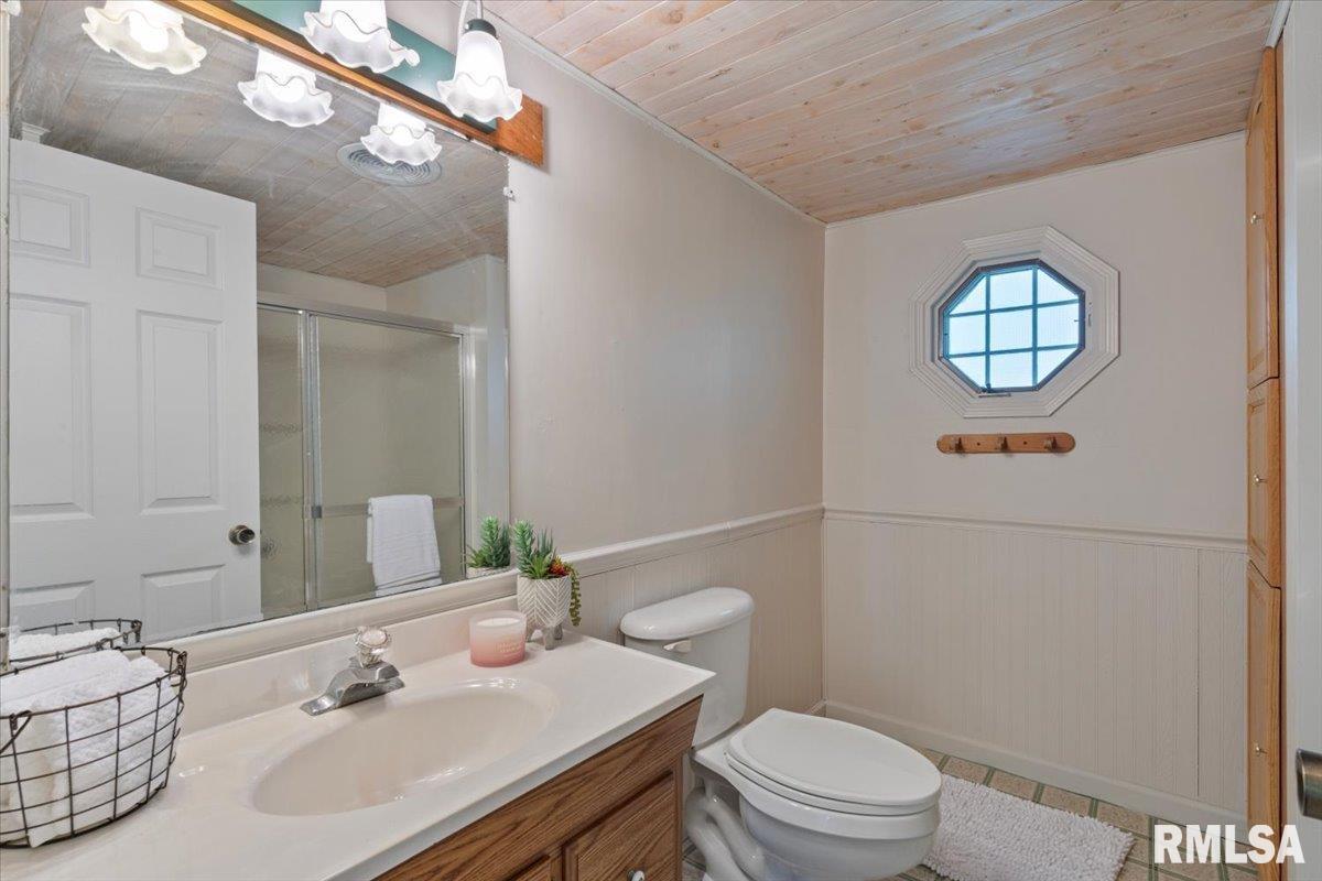 1216 Wisconsin Street, Le Claire, Iowa image 30