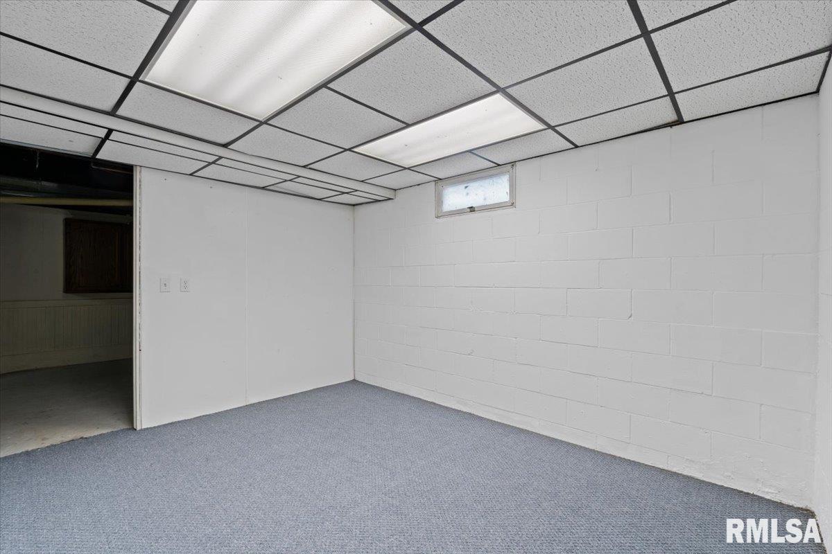 1216 Wisconsin Street, Le Claire, Iowa image 38