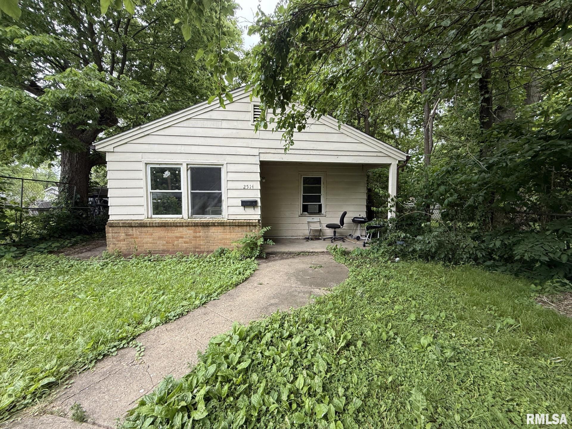 2514 W Latrobe Street, Peoria, Illinois image 1