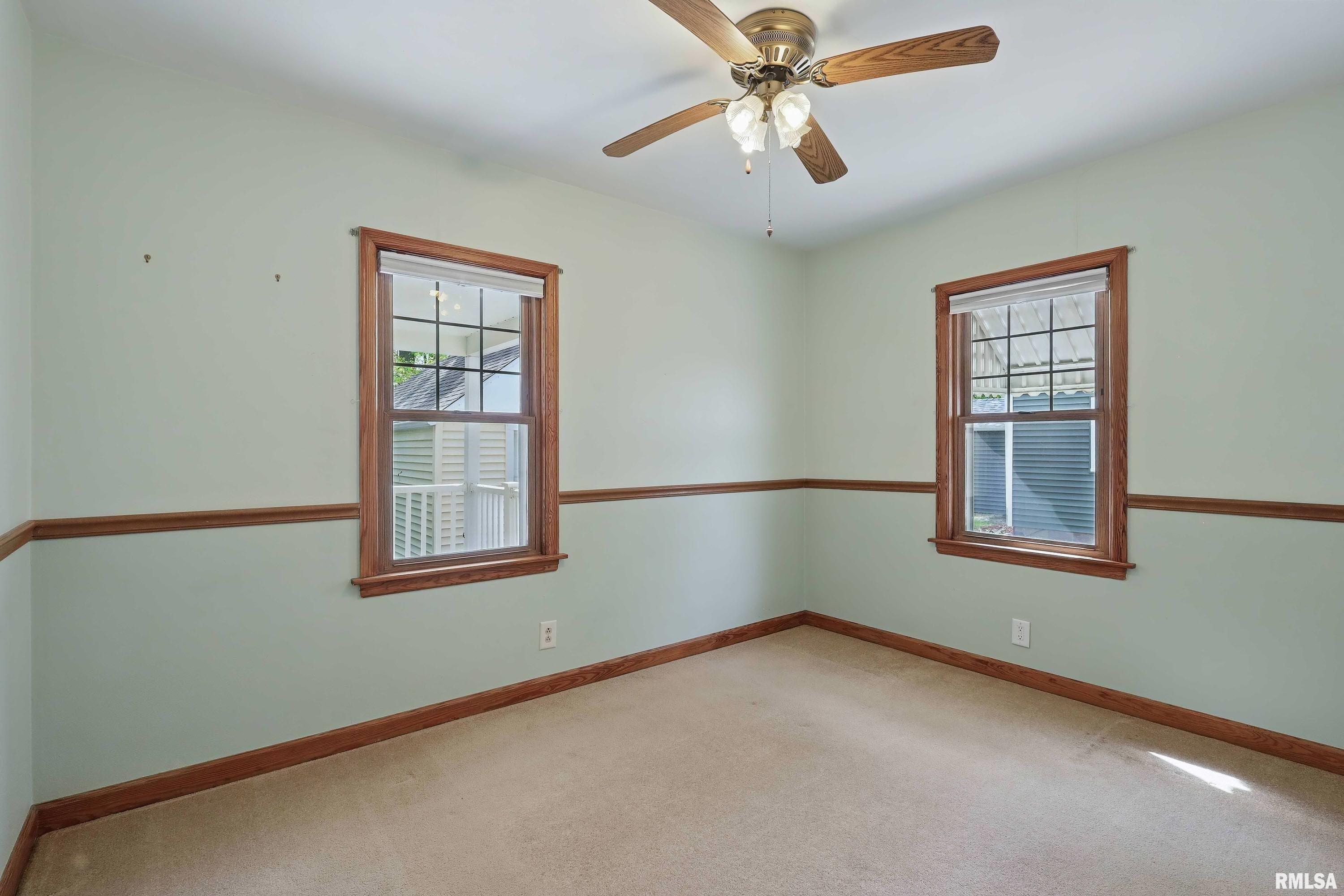 924 53rd Street, Moline, Illinois image 18