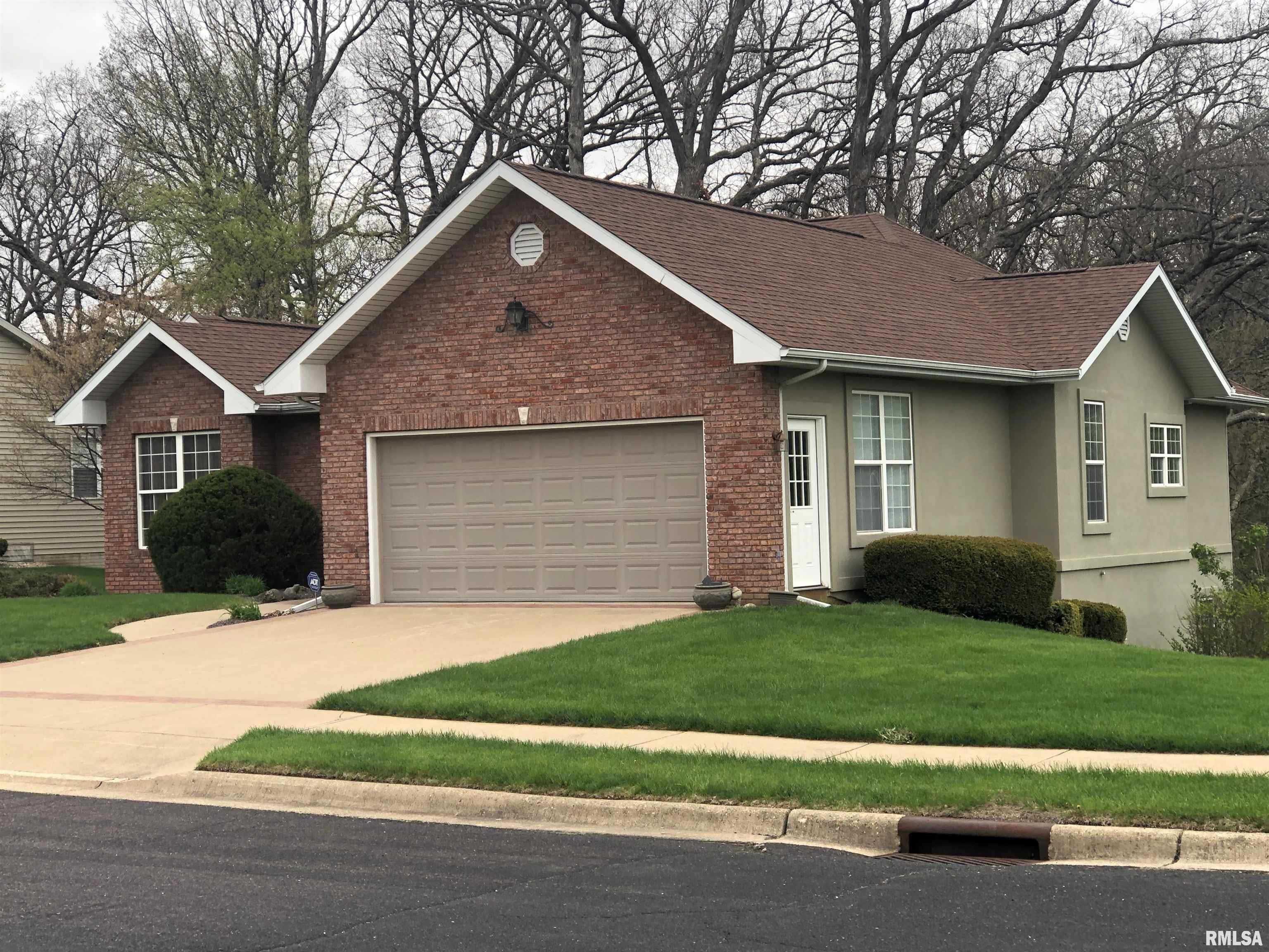 6904 N Brookstone Drive, Peoria, Illinois image 26