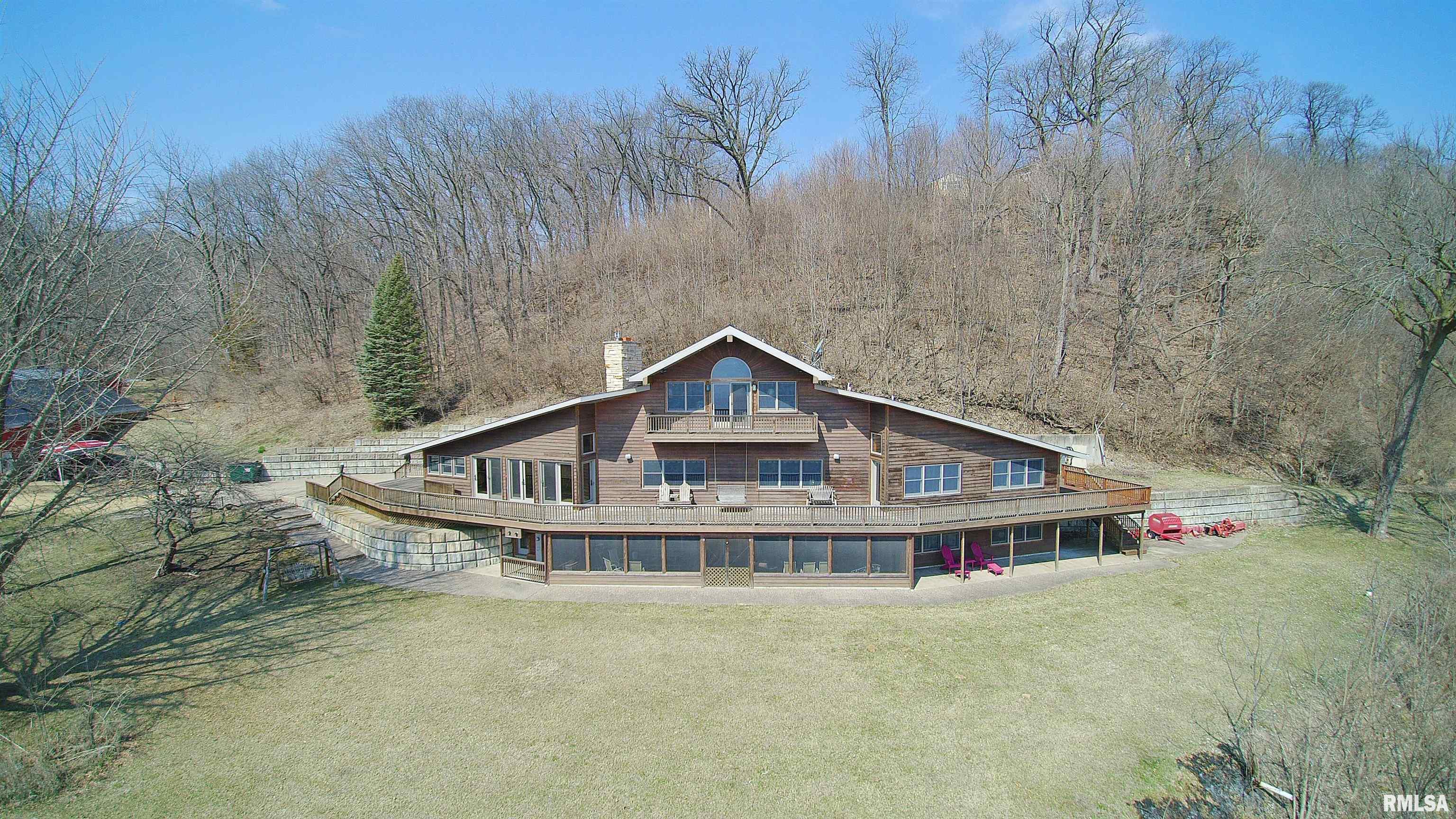 1800 E Deer Creek Road, Clinton, Iowa image 23