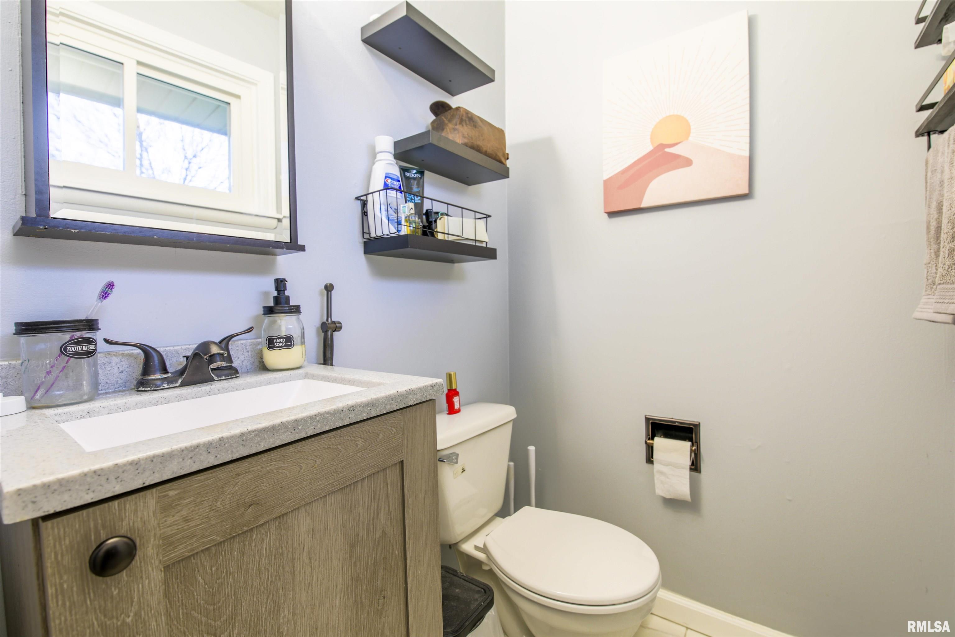 504 Avondale Drive, East Peoria, Illinois image 22