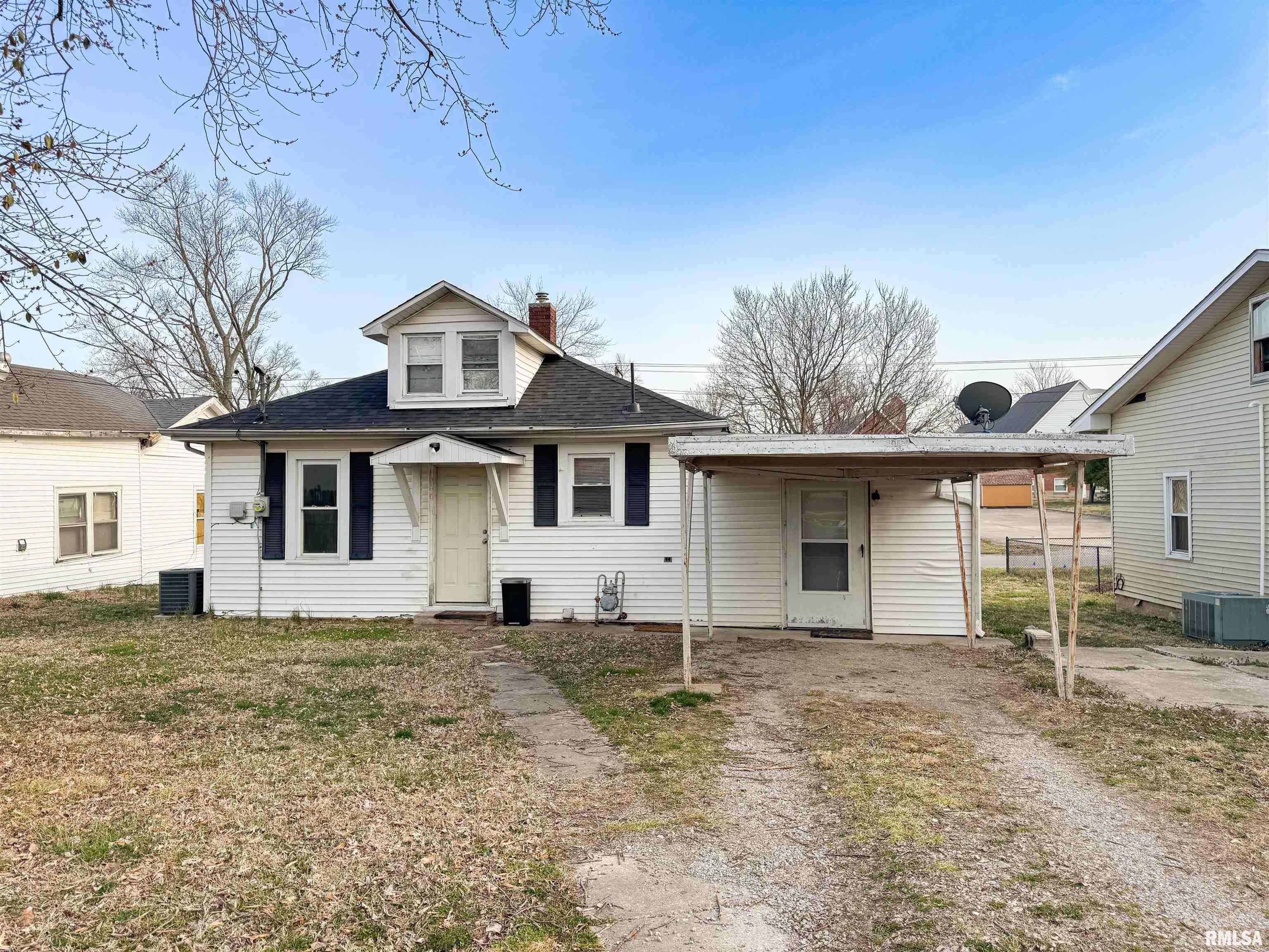 121 W Chestnut Street, Anna, Illinois image 5