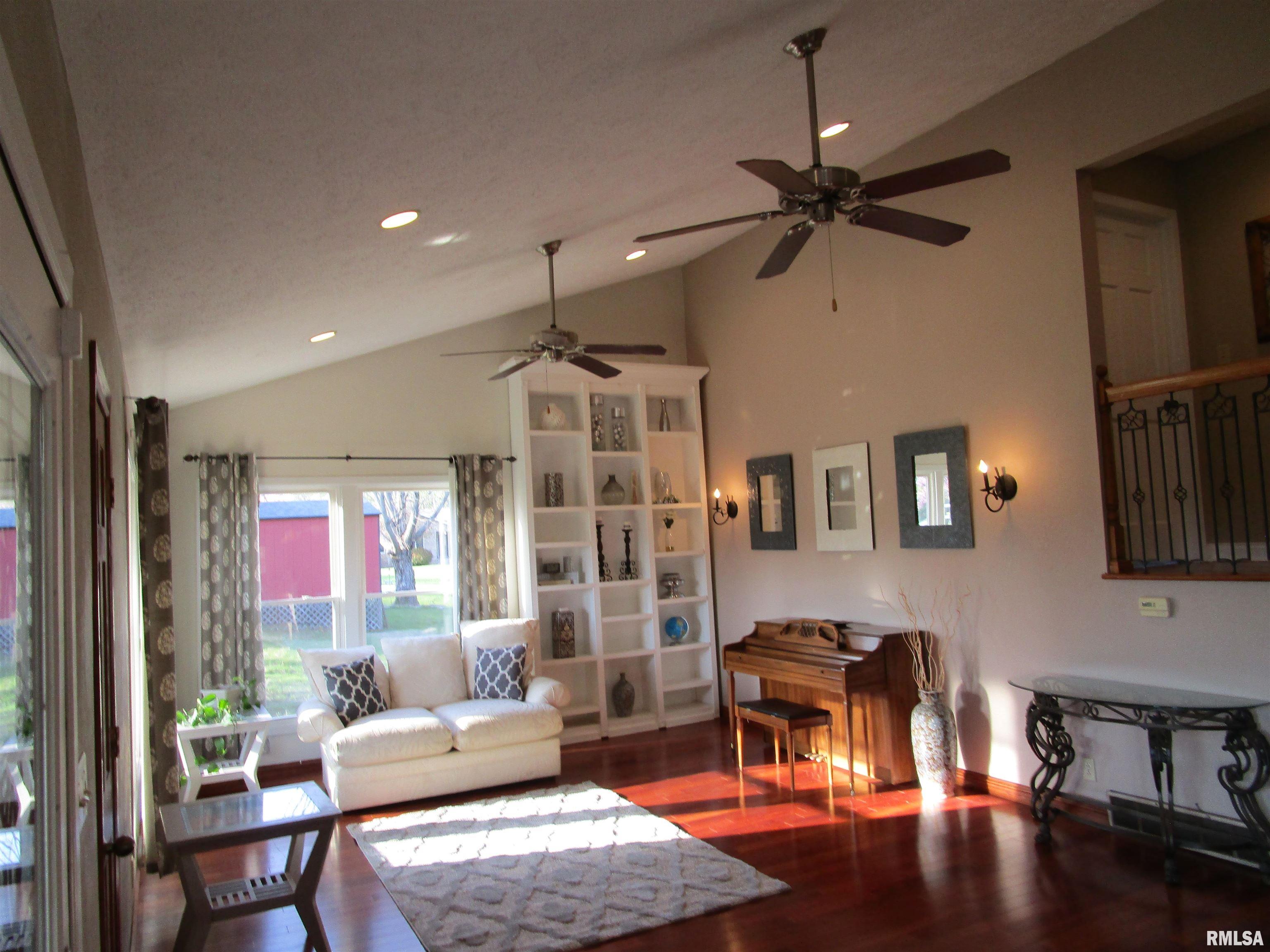 55 Palomino Road, Springfield, Illinois image 3