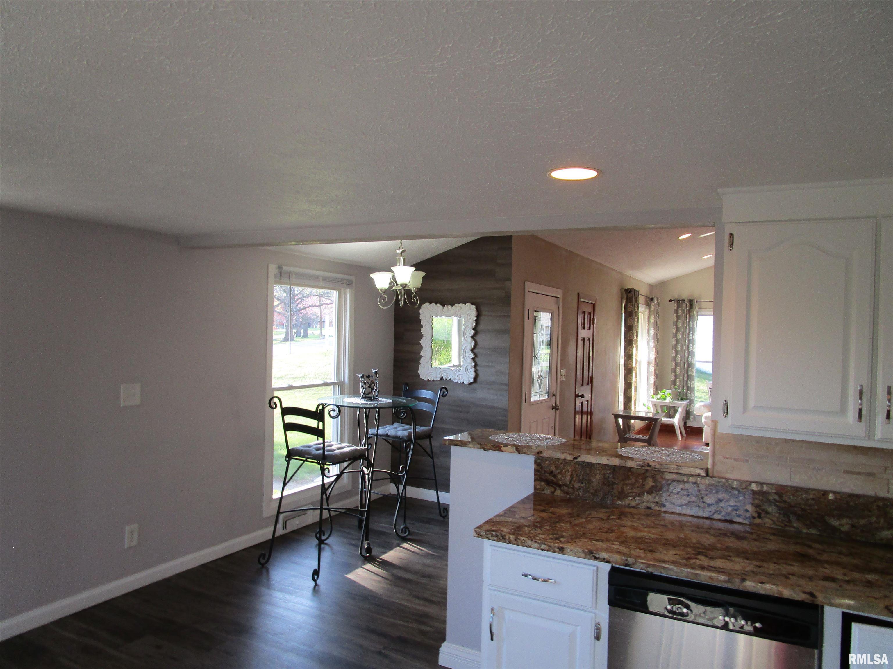 55 Palomino Road, Springfield, Illinois image 8
