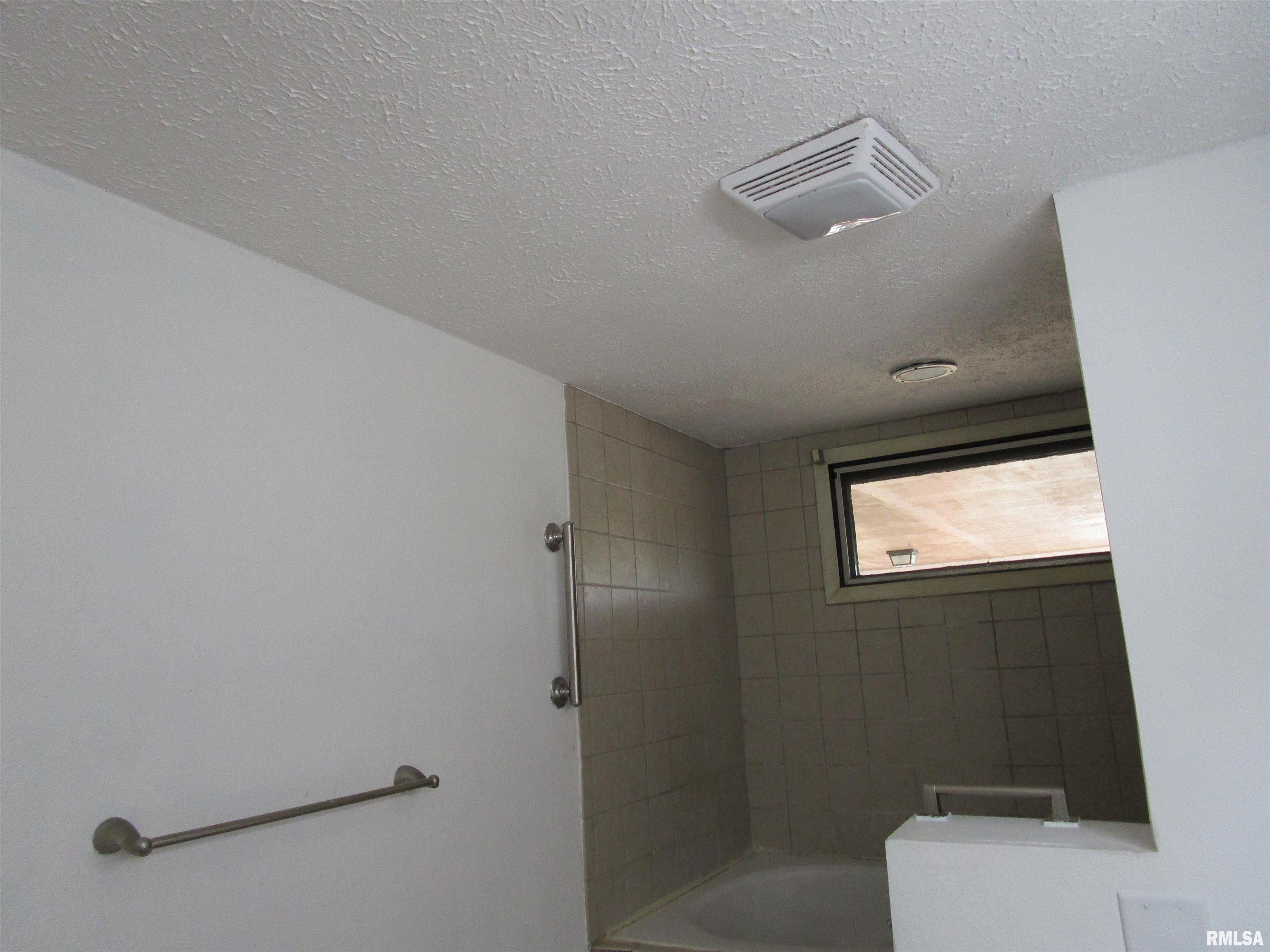 55 Palomino Road, Springfield, Illinois image 25