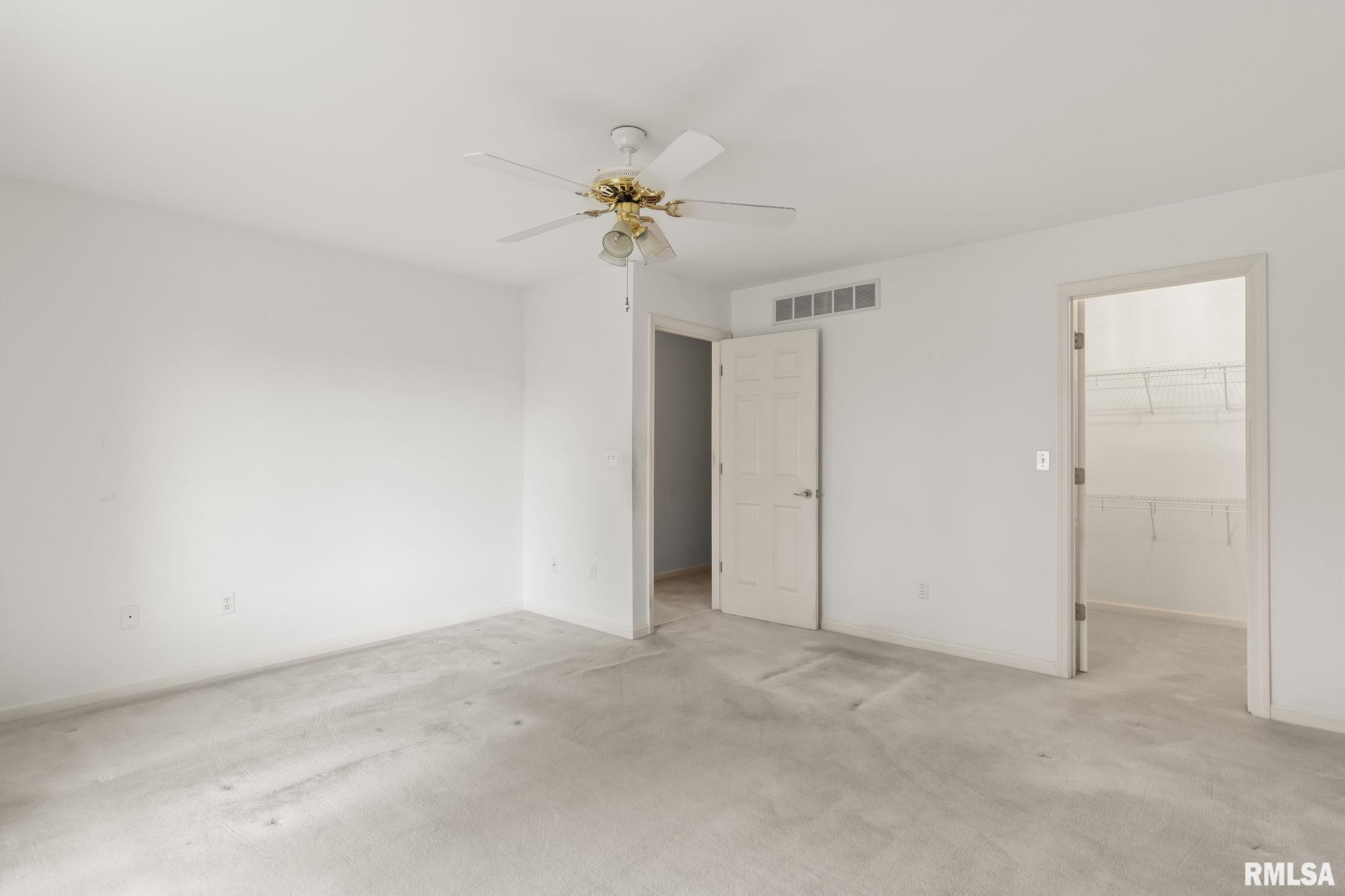 5000 Eagle Ridge Drive, Springfield, Illinois image 14