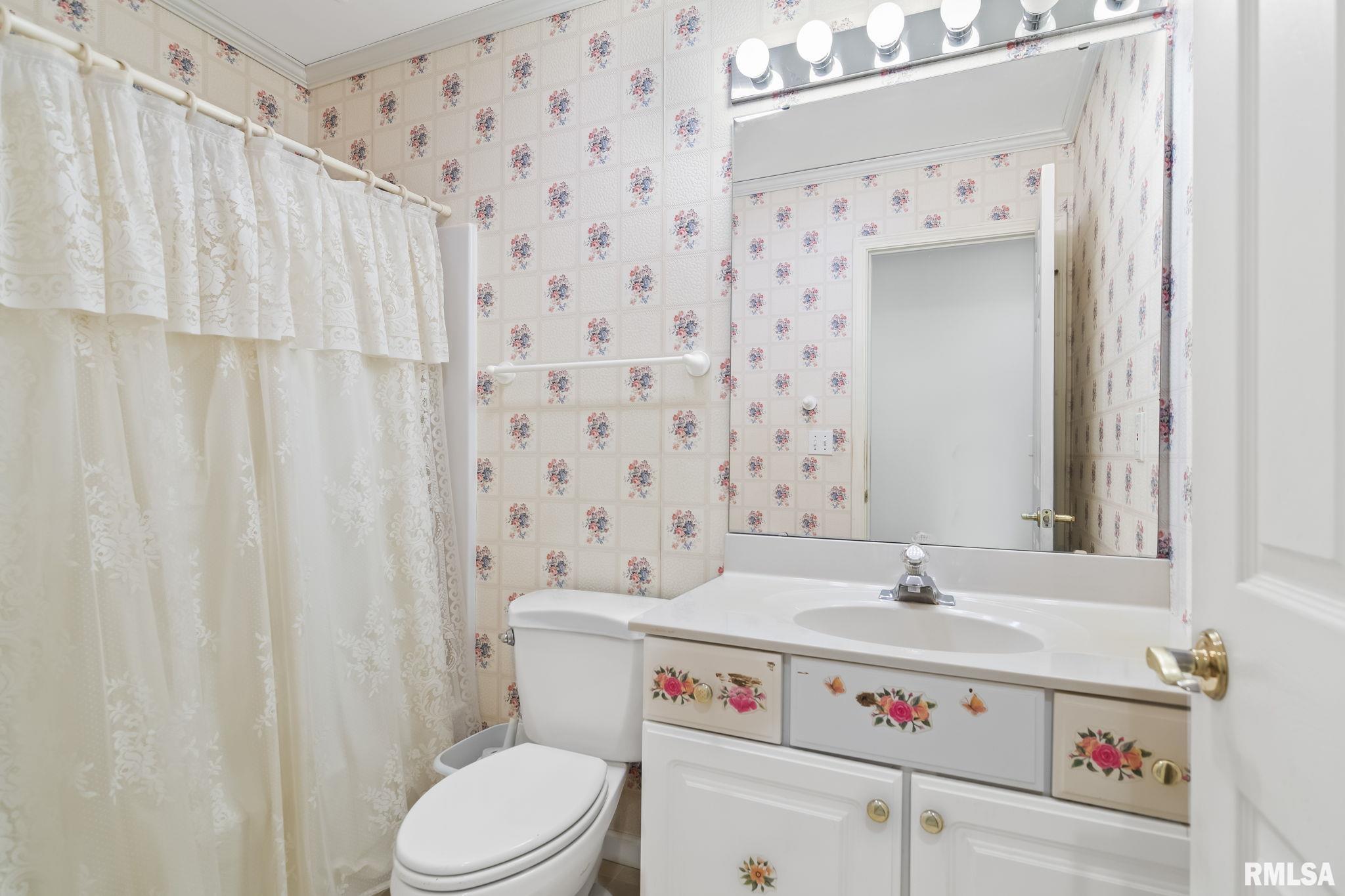 5000 Eagle Ridge Drive, Springfield, Illinois image 22