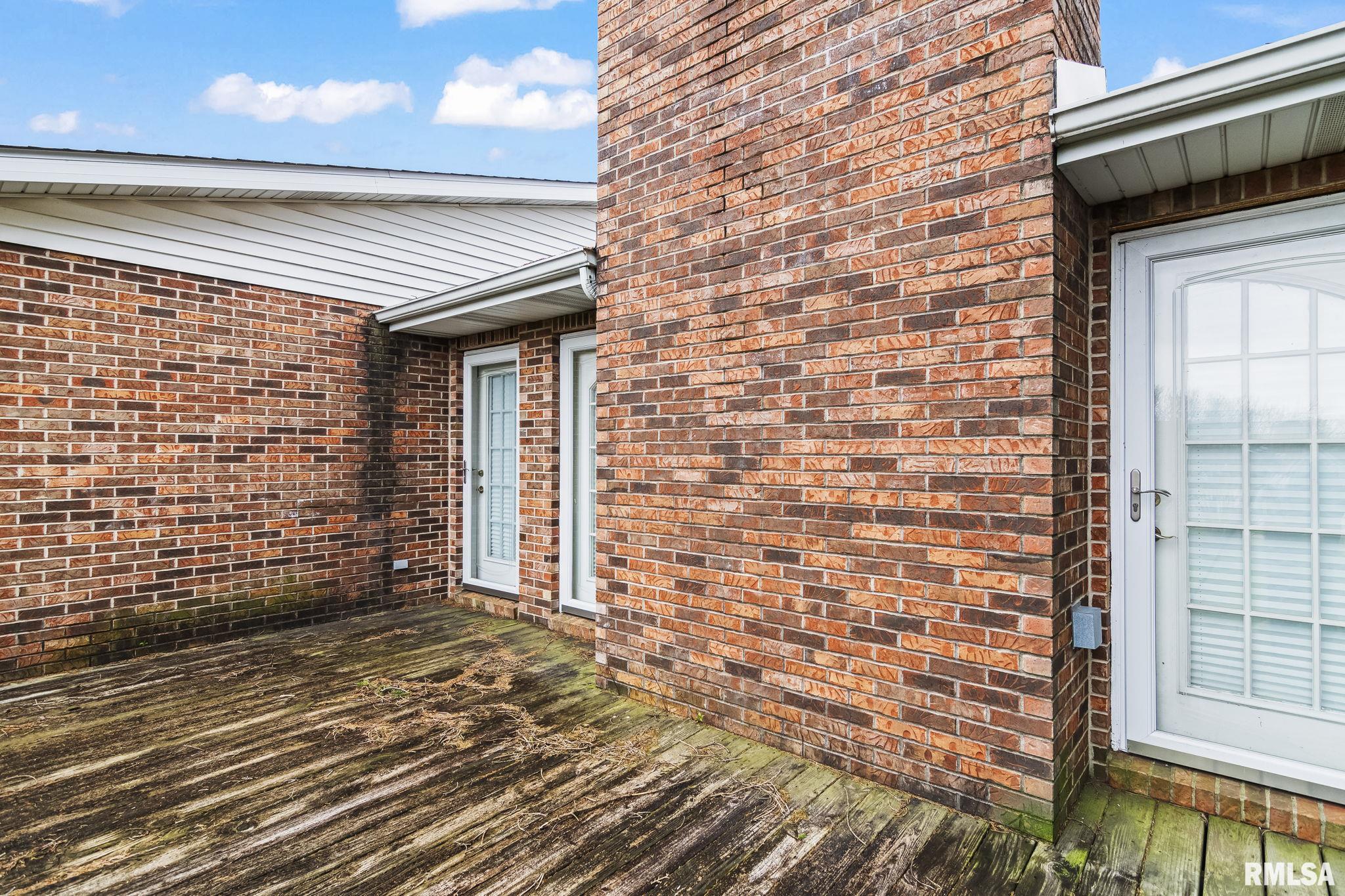 5000 Eagle Ridge Drive, Springfield, Illinois image 28