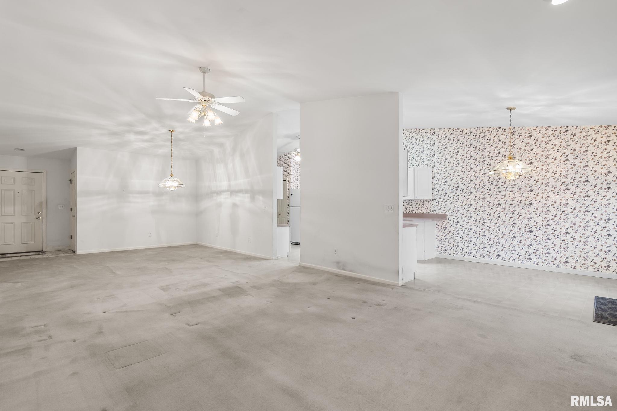 5000 Eagle Ridge Drive, Springfield, Illinois image 4