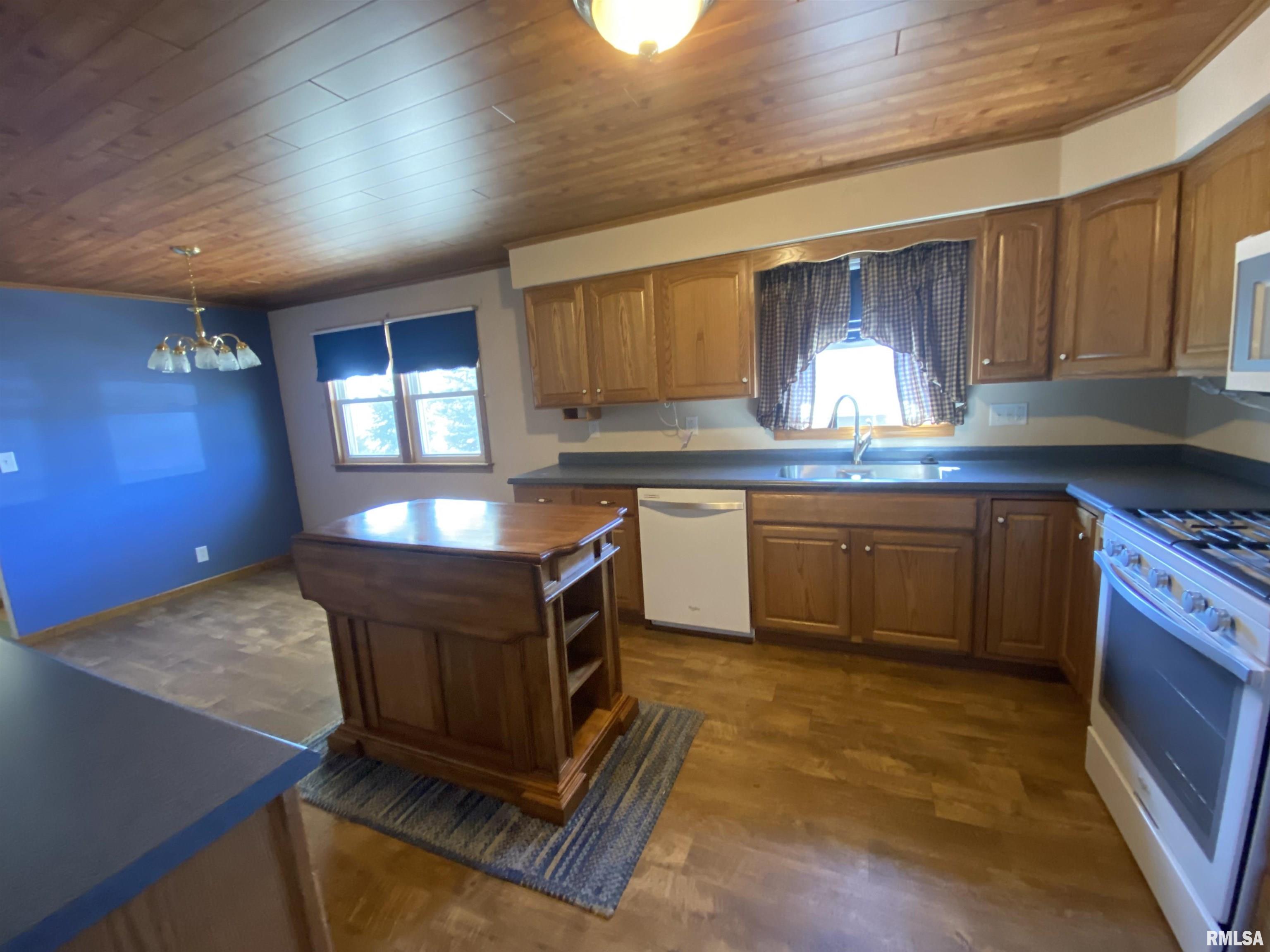 309 W Lakeland Road, Morton, Illinois image 22