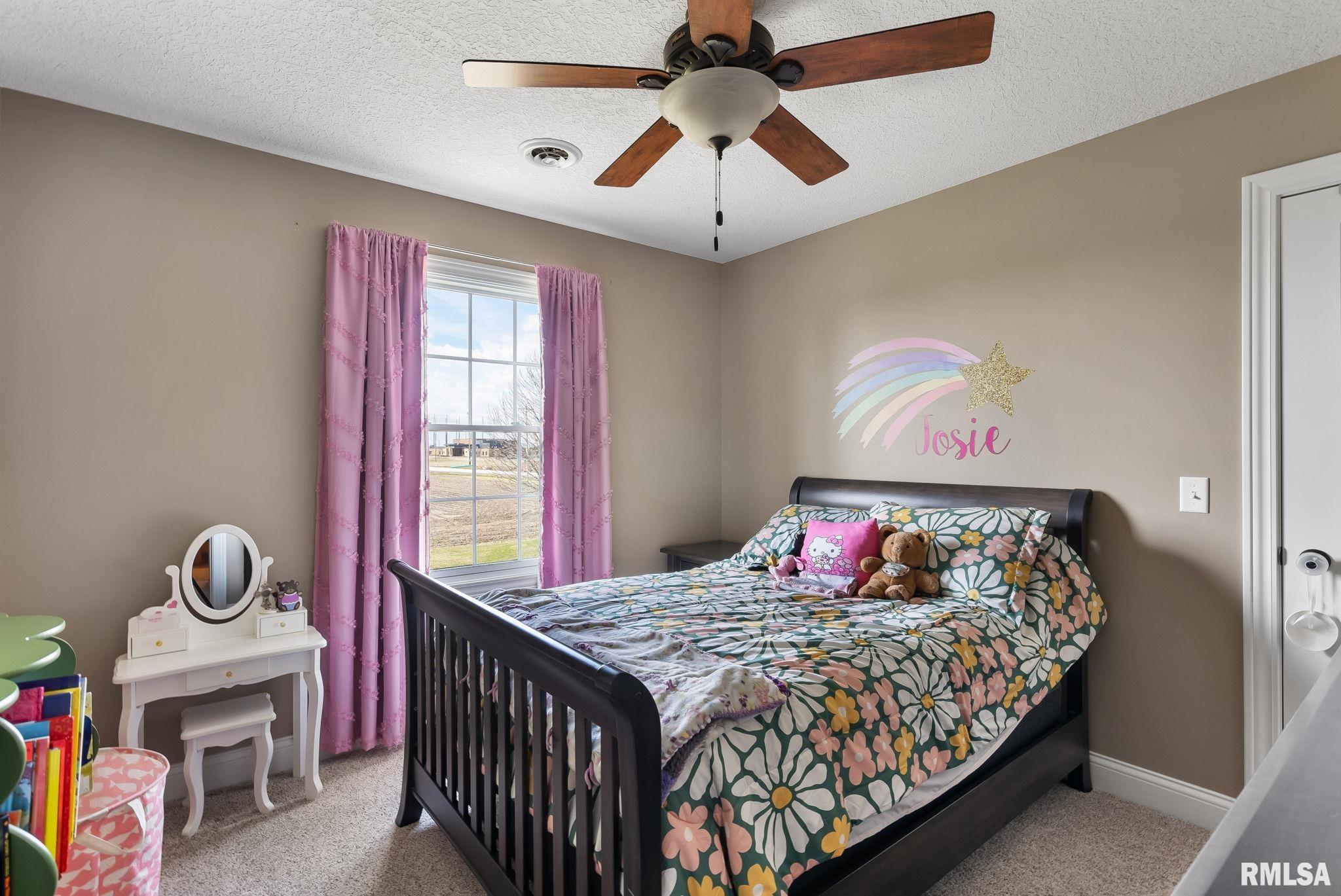 6898 Summerfield Drive, Bettendorf, Iowa image 22