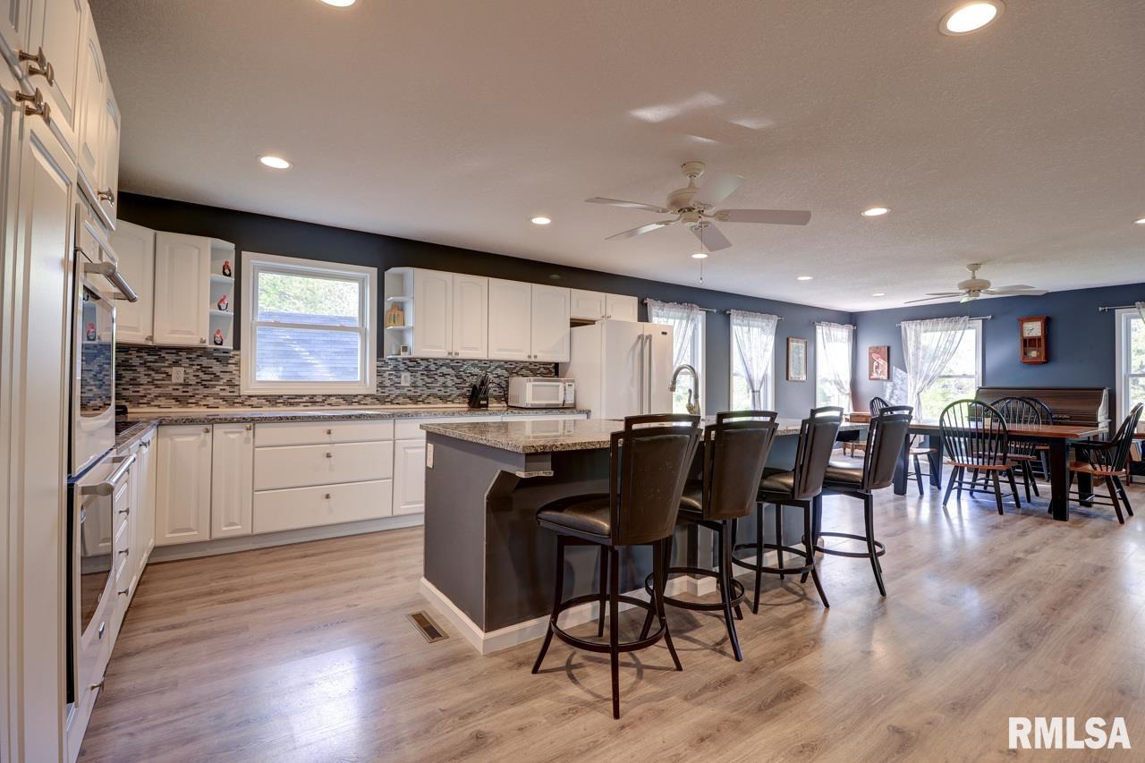 713 W Park Street, Morrison, Illinois image 3