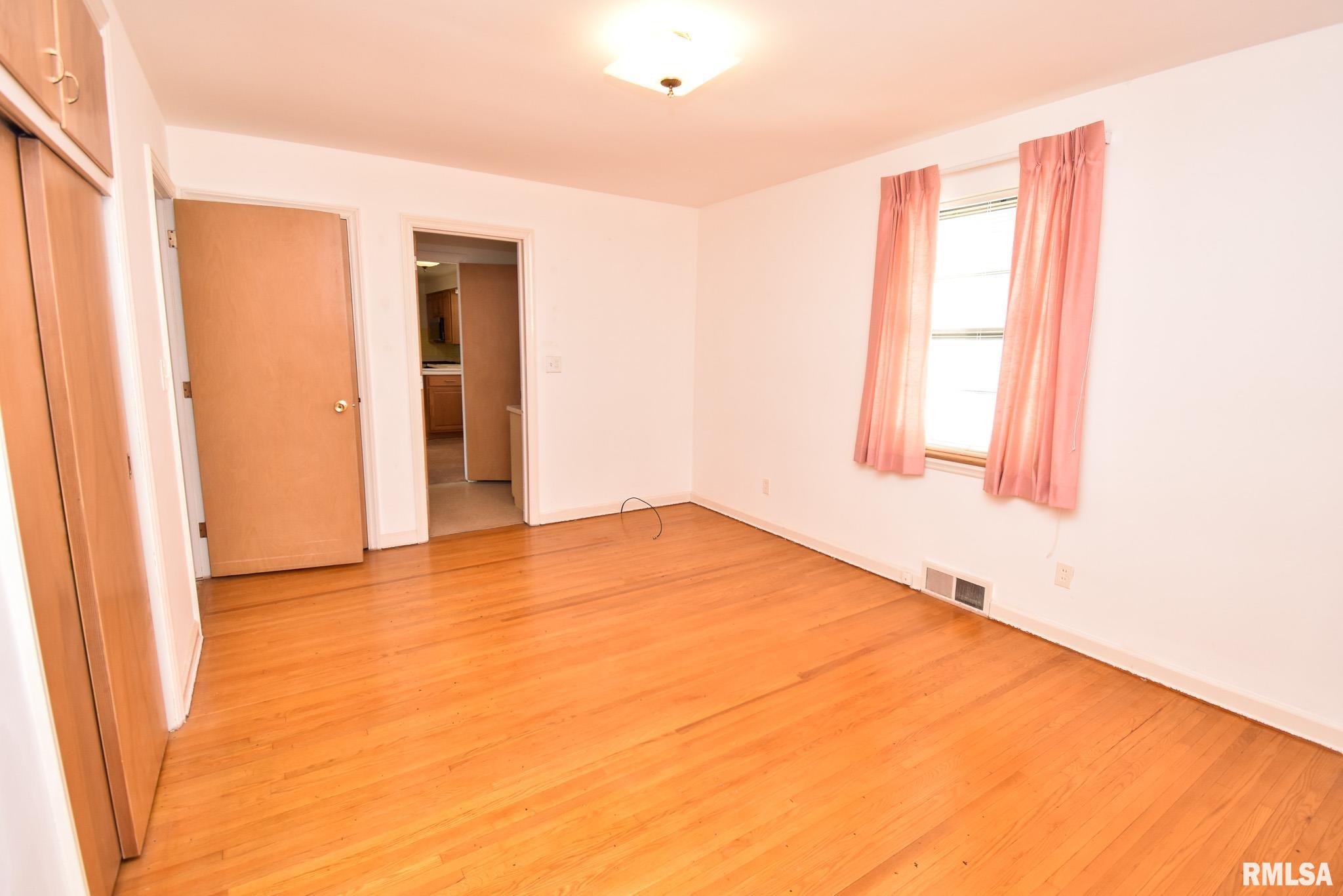 3523 N Bigelow Street, Peoria, Illinois image 29