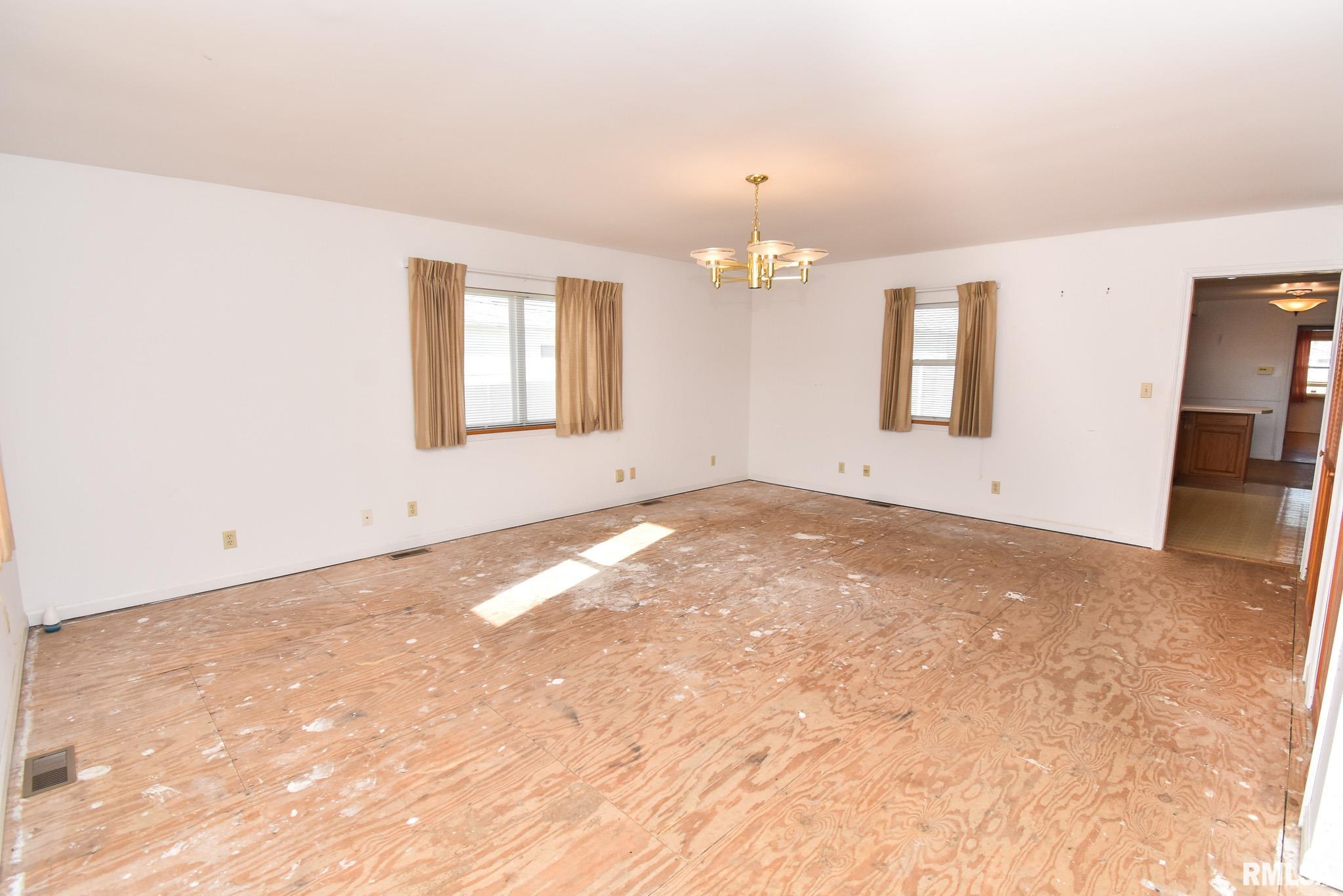 3523 N Bigelow Street, Peoria, Illinois image 18