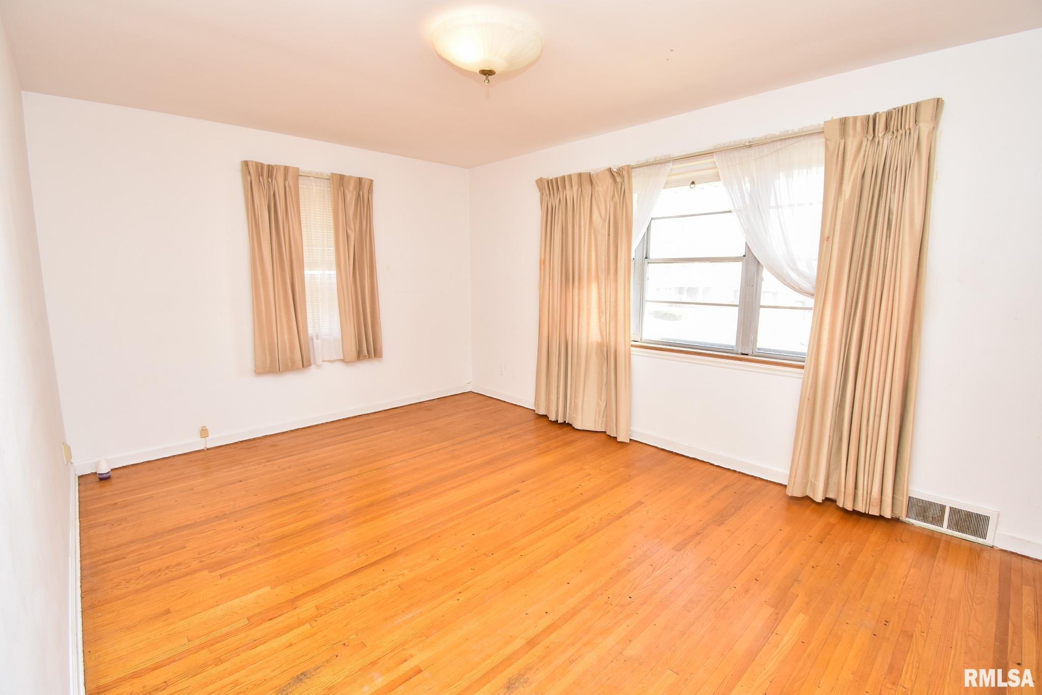 3523 N Bigelow Street, Peoria, Illinois image 21