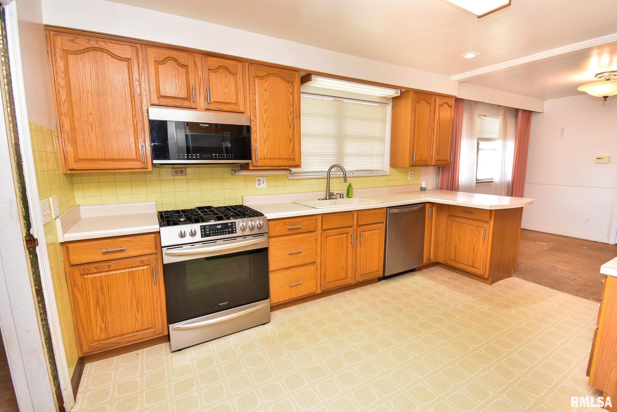 3523 N Bigelow Street, Peoria, Illinois image 13