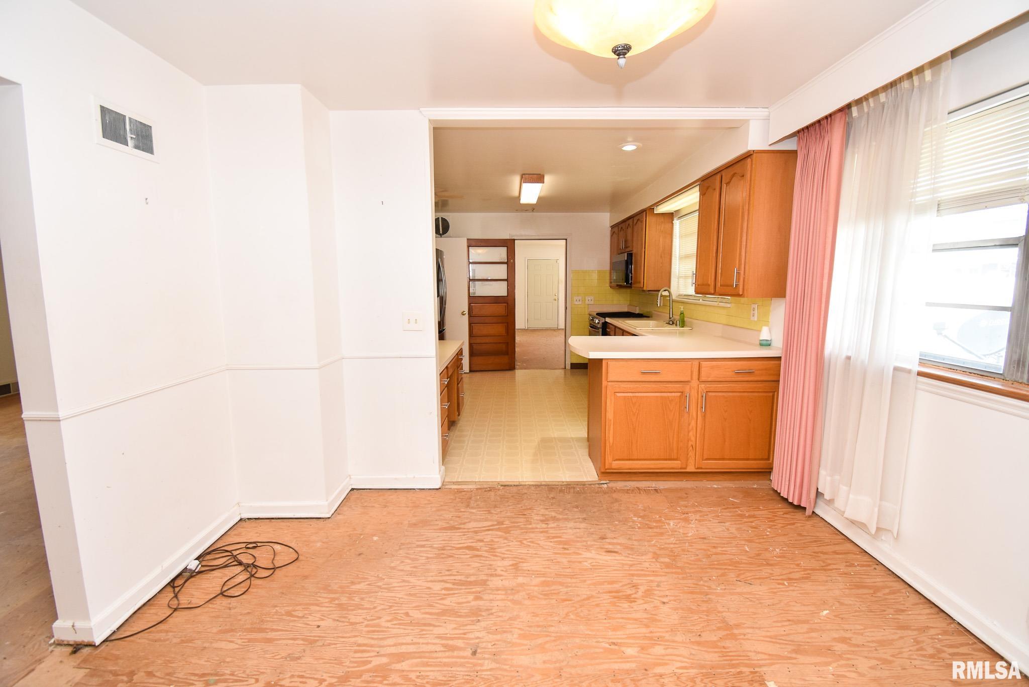 3523 N Bigelow Street, Peoria, Illinois image 9