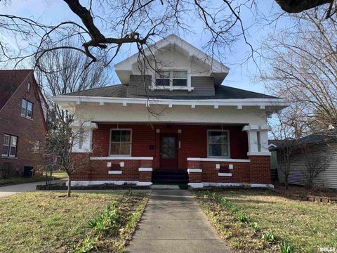 Homes For Sale - 2208 Vermont Street<br/> Adams County, Quincy, IL 62301