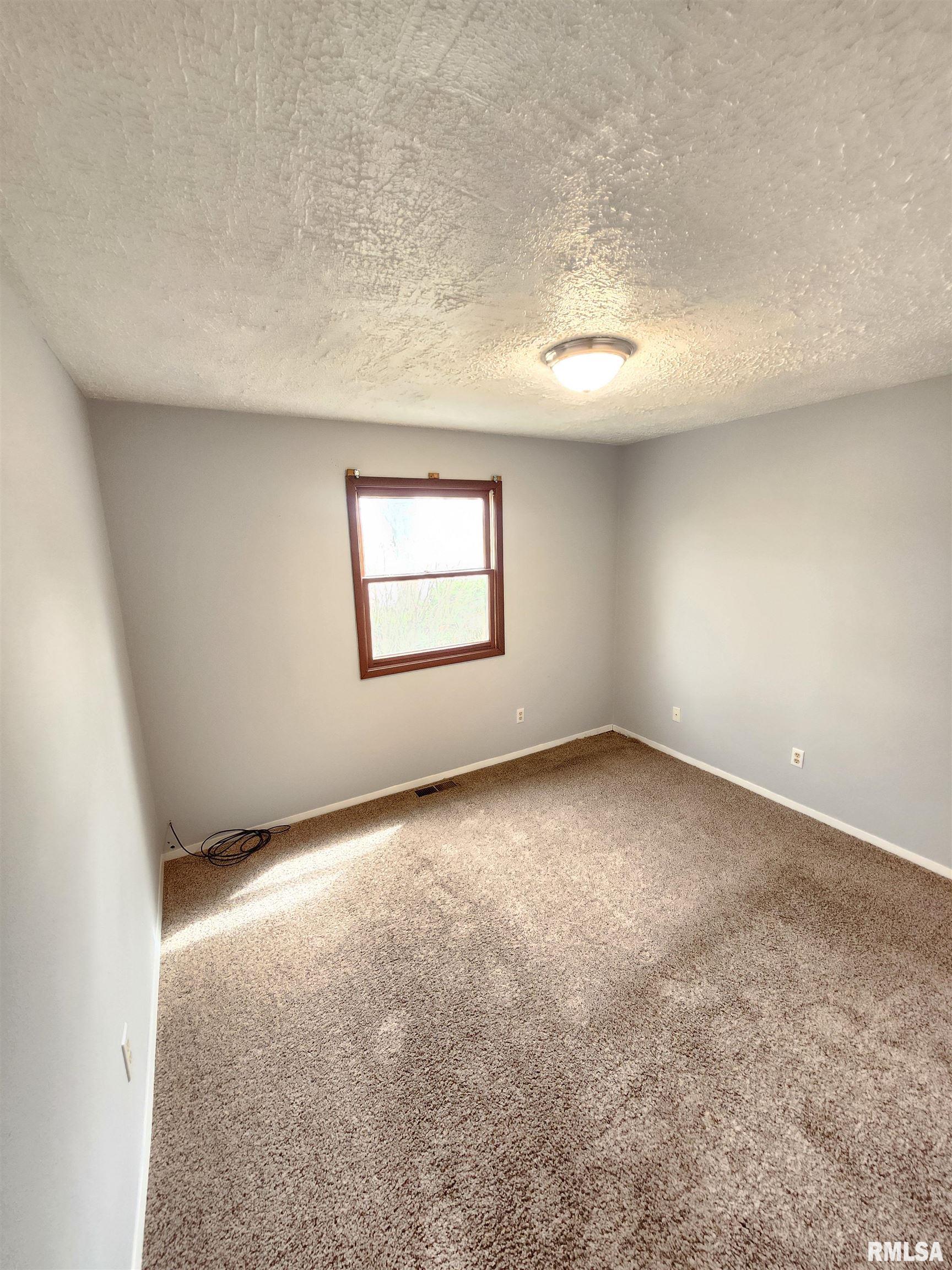 900 N Beadle Drive, Carbondale, Illinois image 16