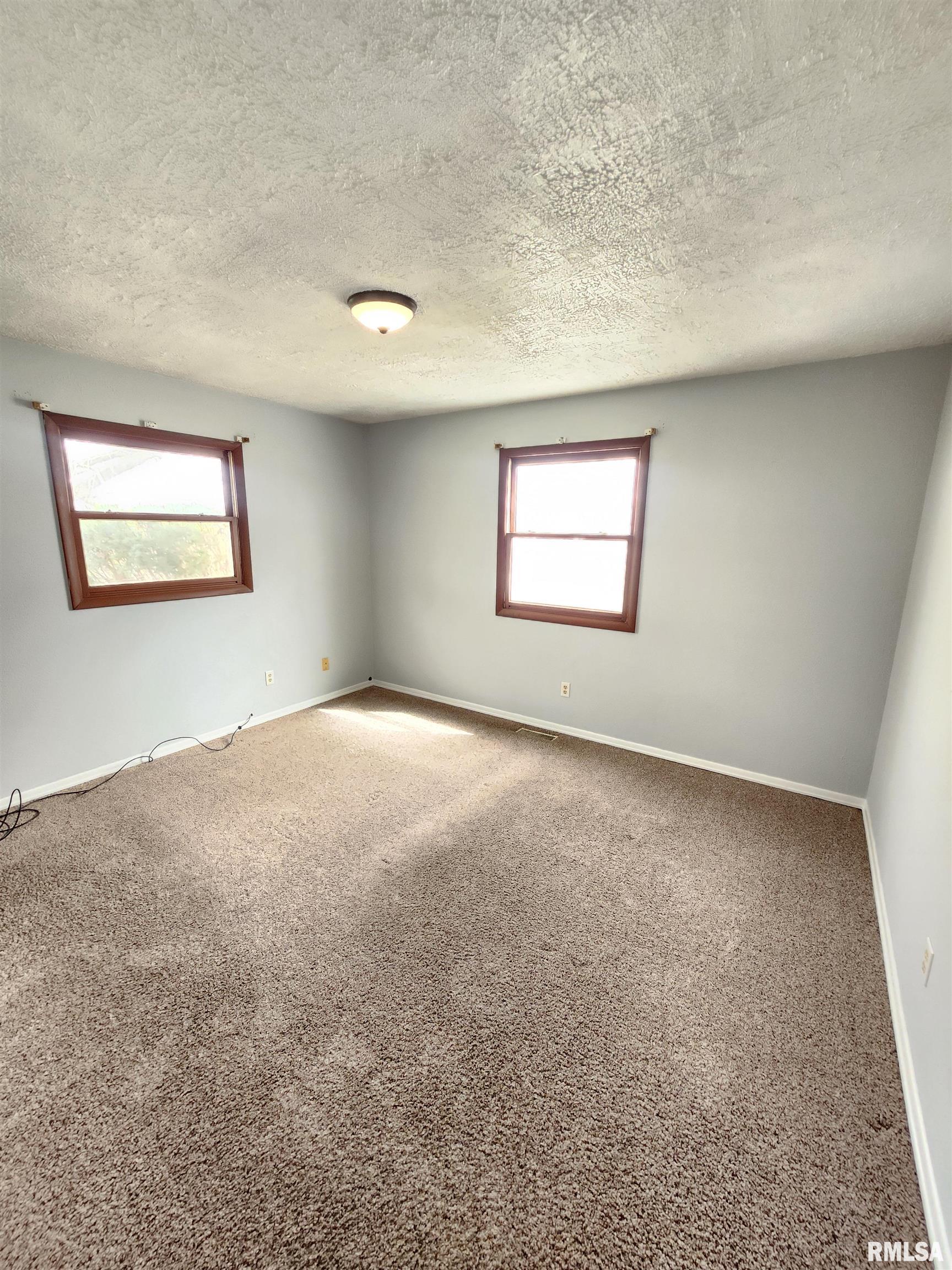 900 N Beadle Drive, Carbondale, Illinois image 17