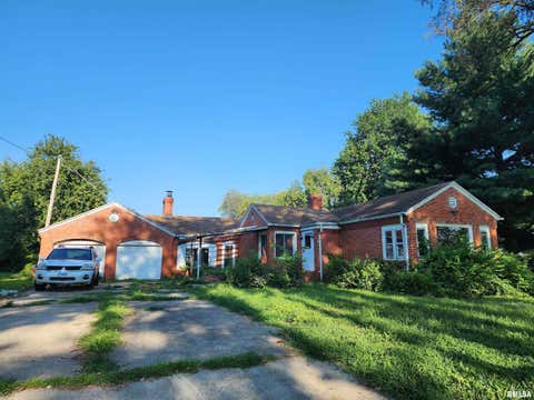 Homes For Sale - 1216 N State Street<br/> Lincoln, IL 62656