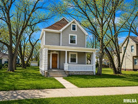 Photo of 18231825 N LINN Street #2, Peoria, IL 61604 (MLS # PA1265894)