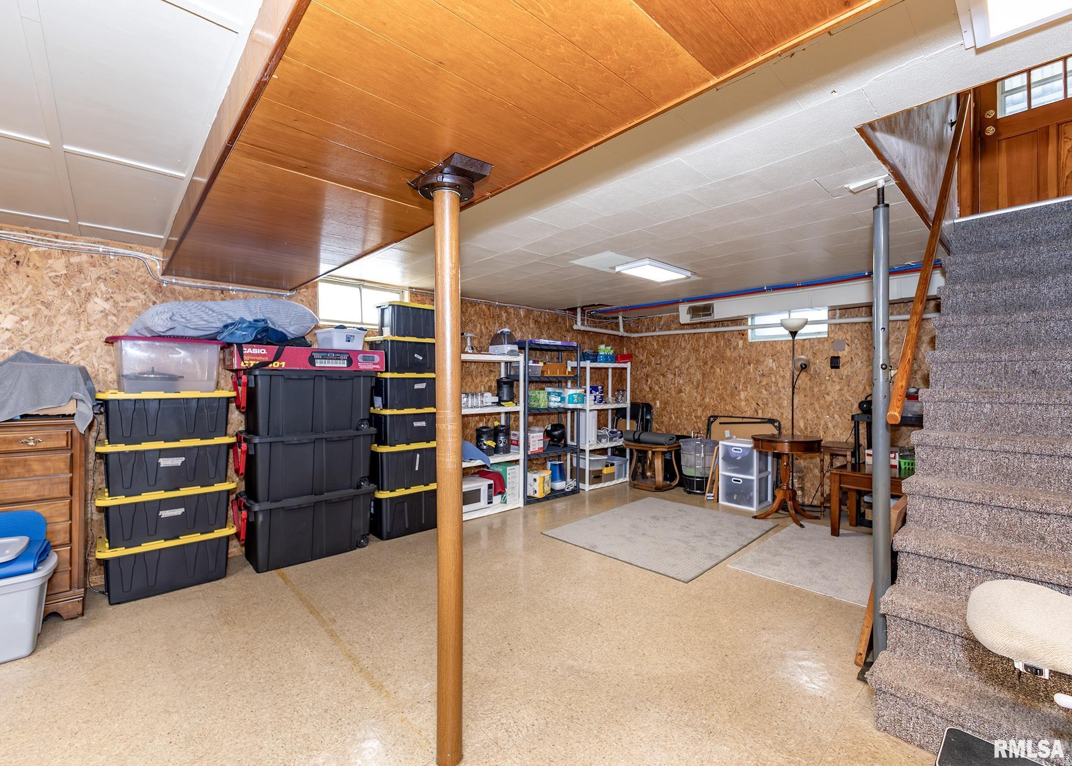 1211 4th Street, Camanche, Iowa image 14
