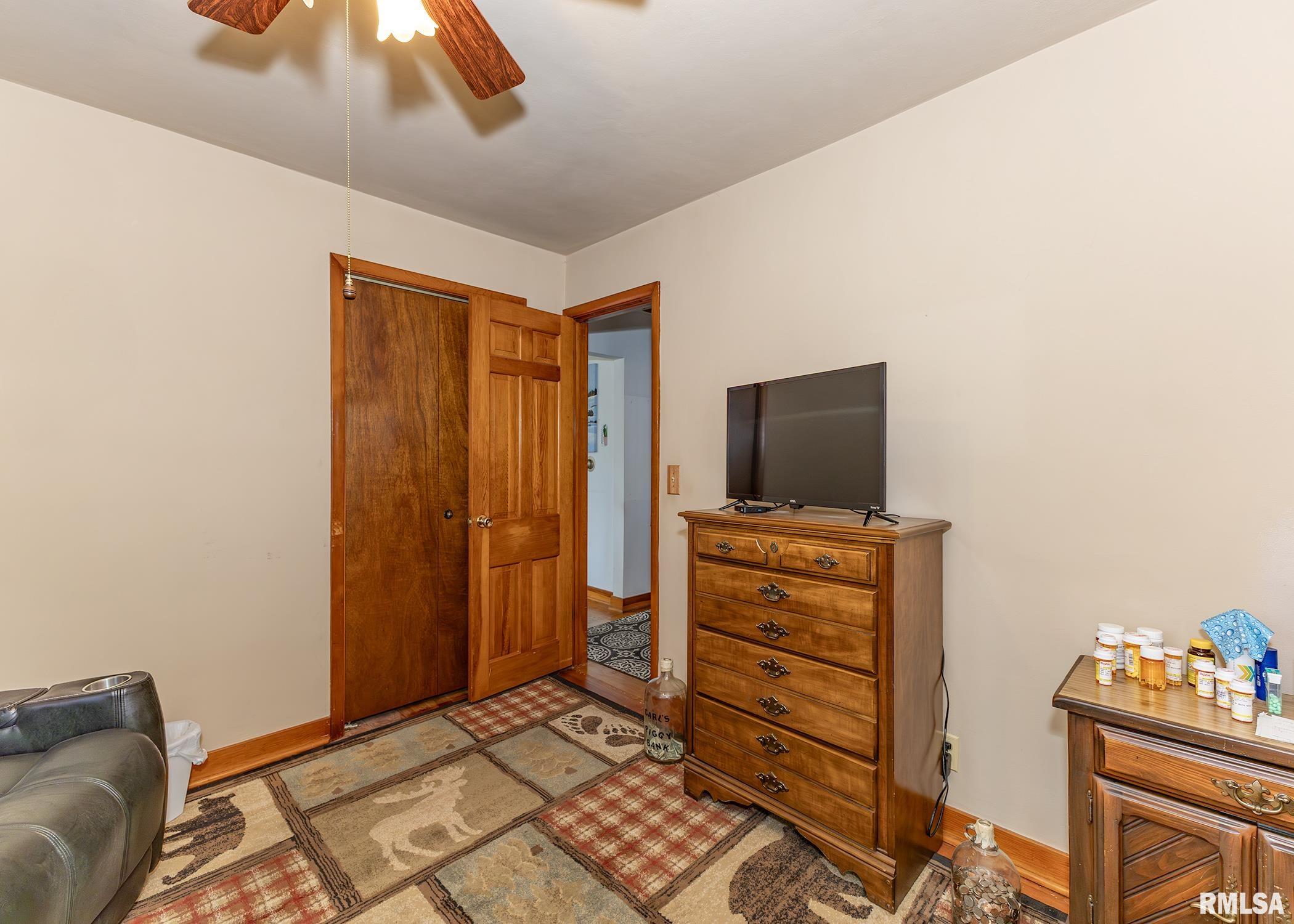 1211 4th Street, Camanche, Iowa image 10