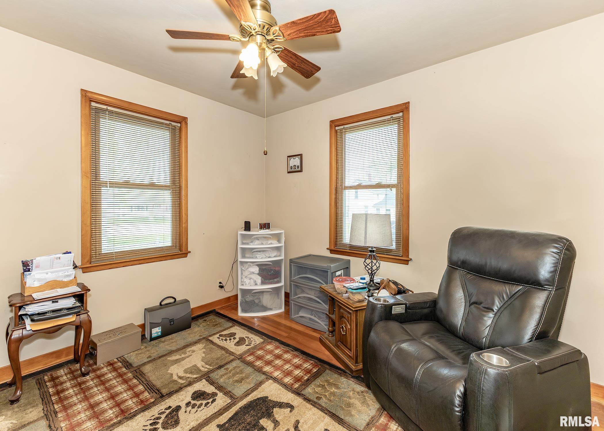 1211 4th Street, Camanche, Iowa image 9