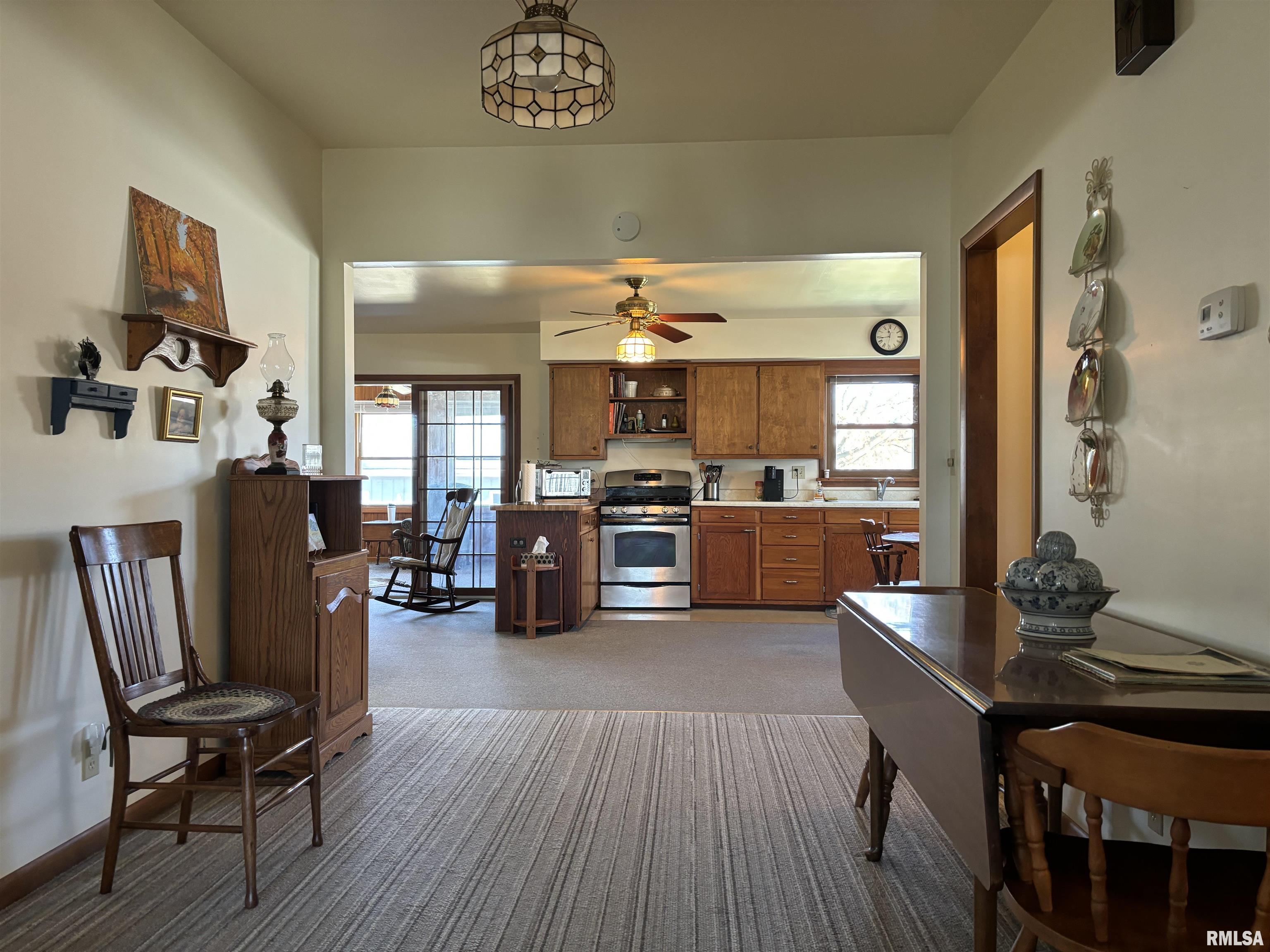 317 N High Street, Lacon, Illinois image 9