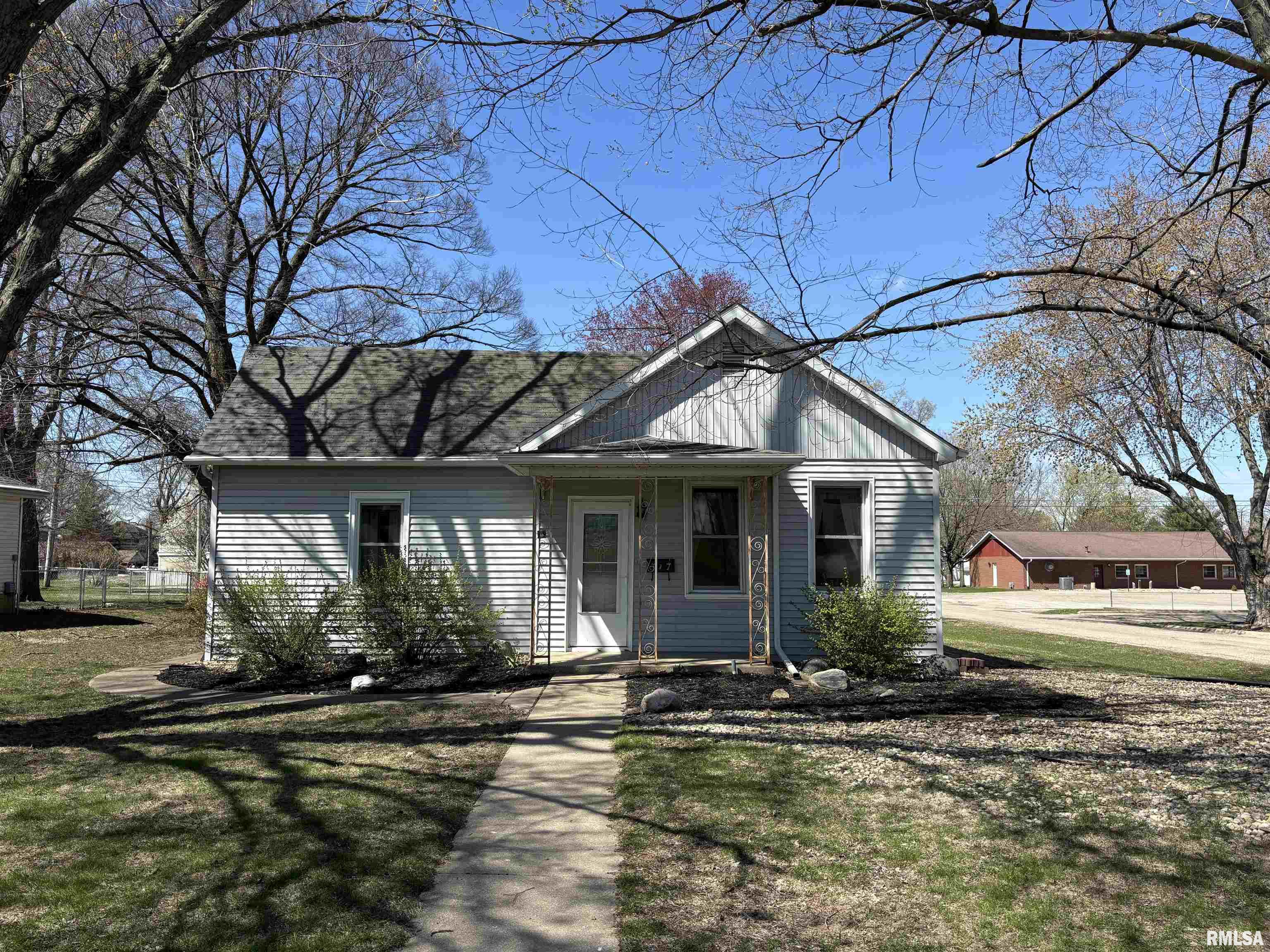 317 N High Street, Lacon, Illinois image 1