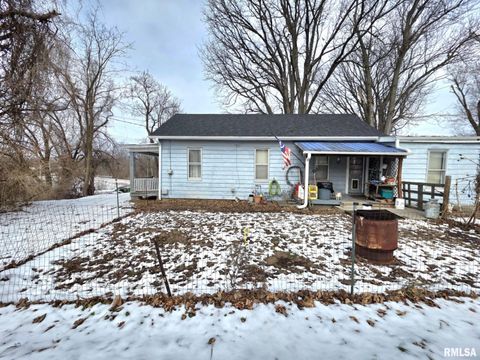 Homes For Sale - 1610 N 4th Street<br/> Adams County, Quincy, IL 62301