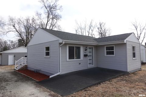 Homes For Sale - 921 Lincoln Street<br/> Knox County, Galesburg, IL 61401