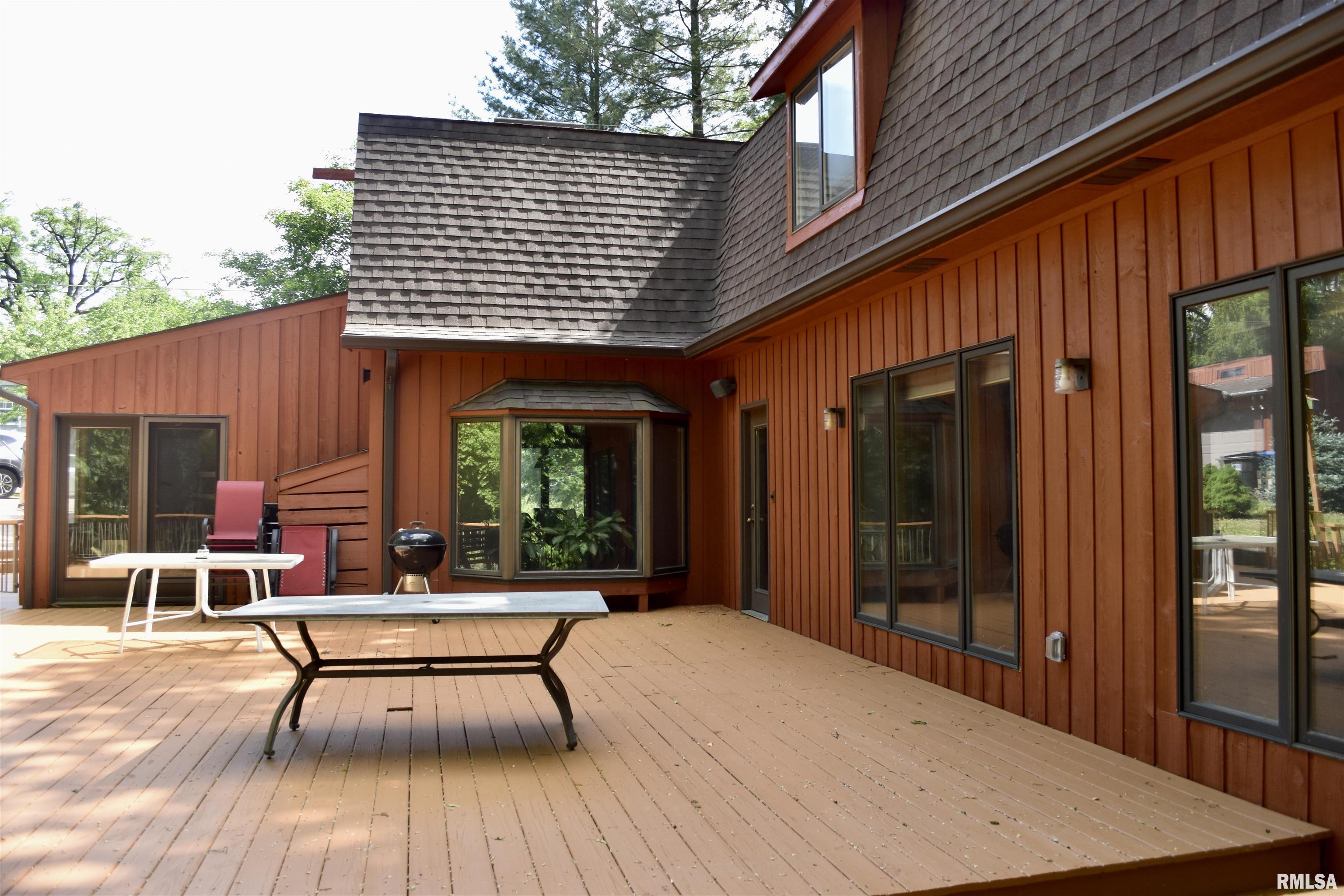 1229 35th Avenue, Moline, Illinois image 33
