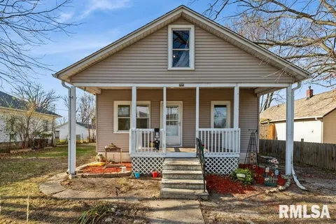 MLS: QC4259075