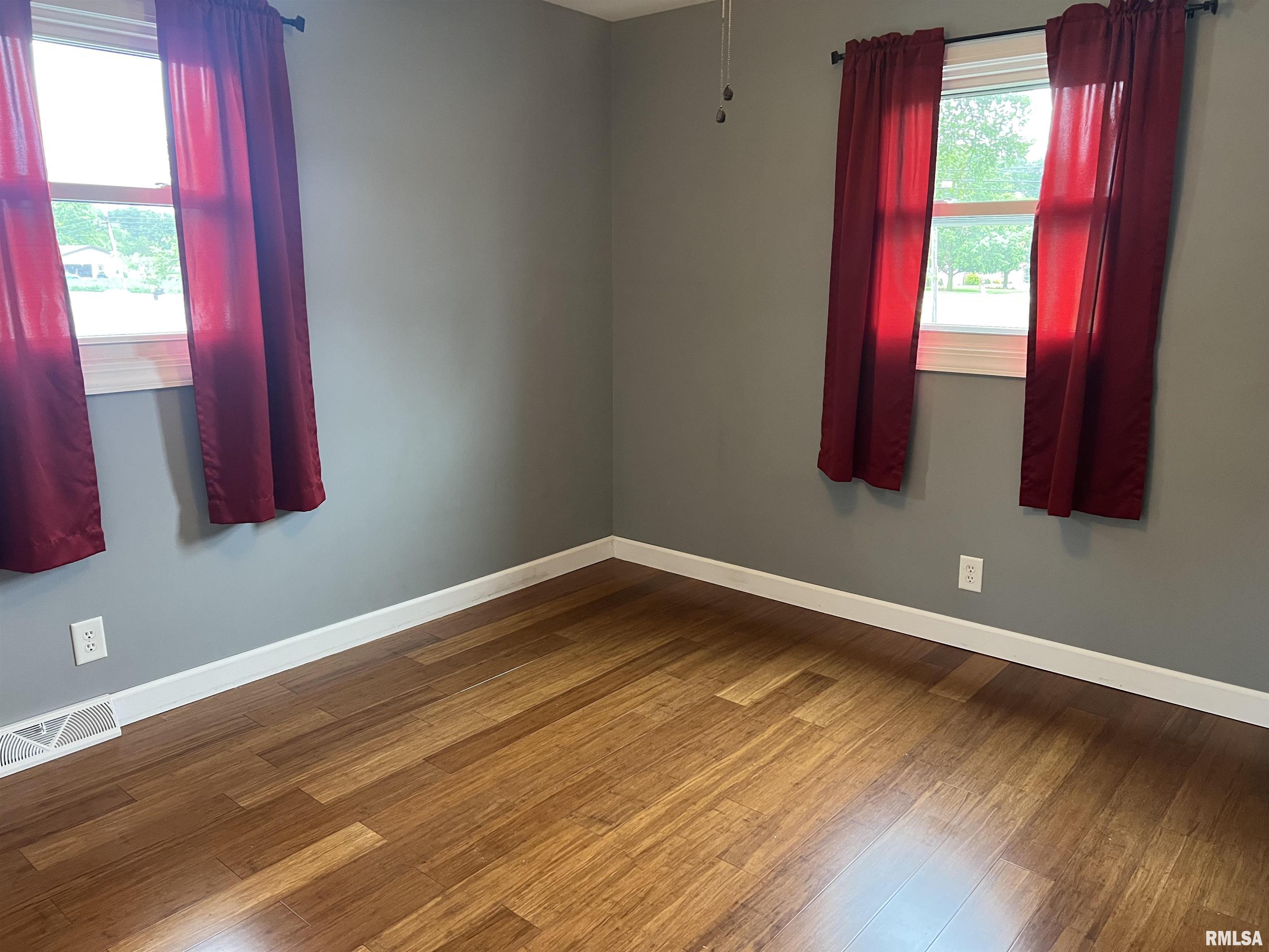 1302 Maple Avenue, Macomb, Illinois image 19
