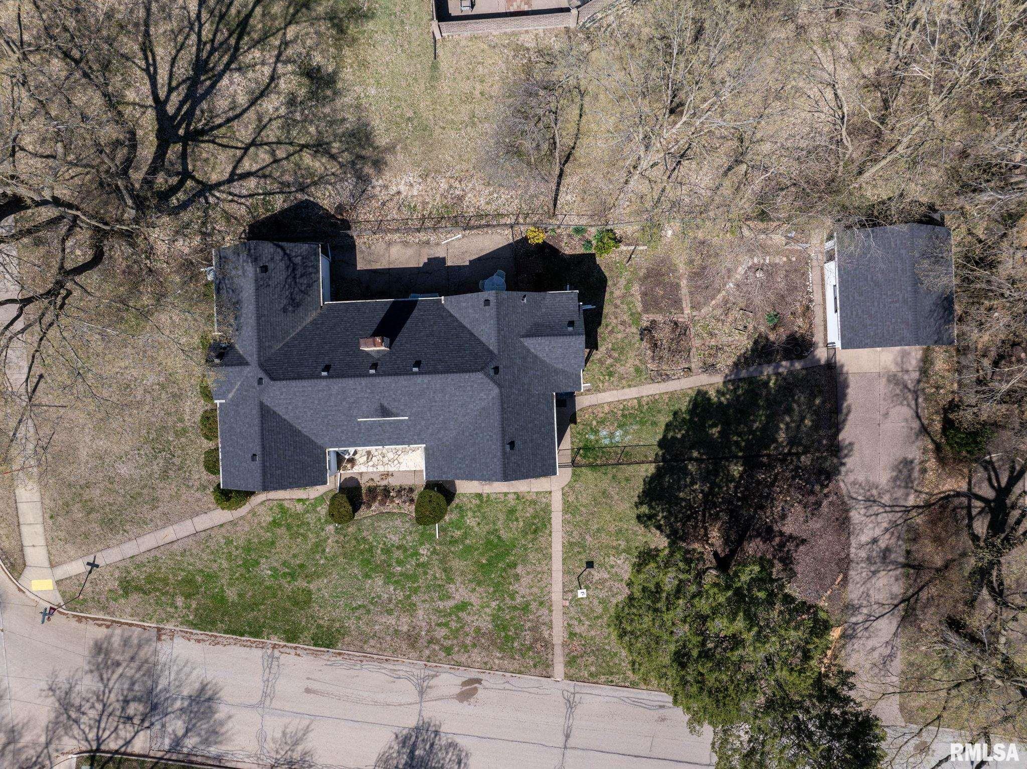 110 Grant Street, Bettendorf, Iowa image 43