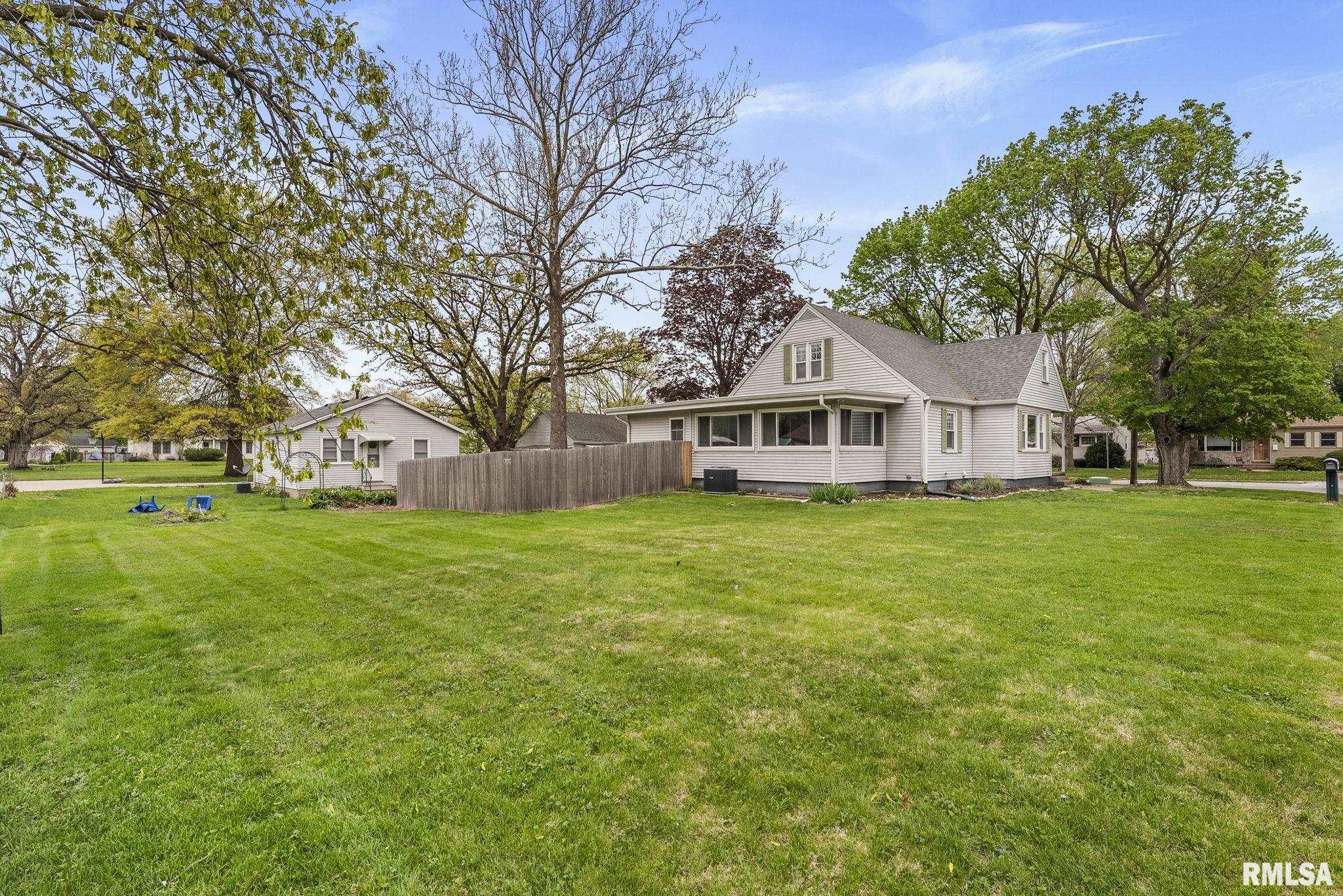 2601 47th Street, Moline, Illinois image 29