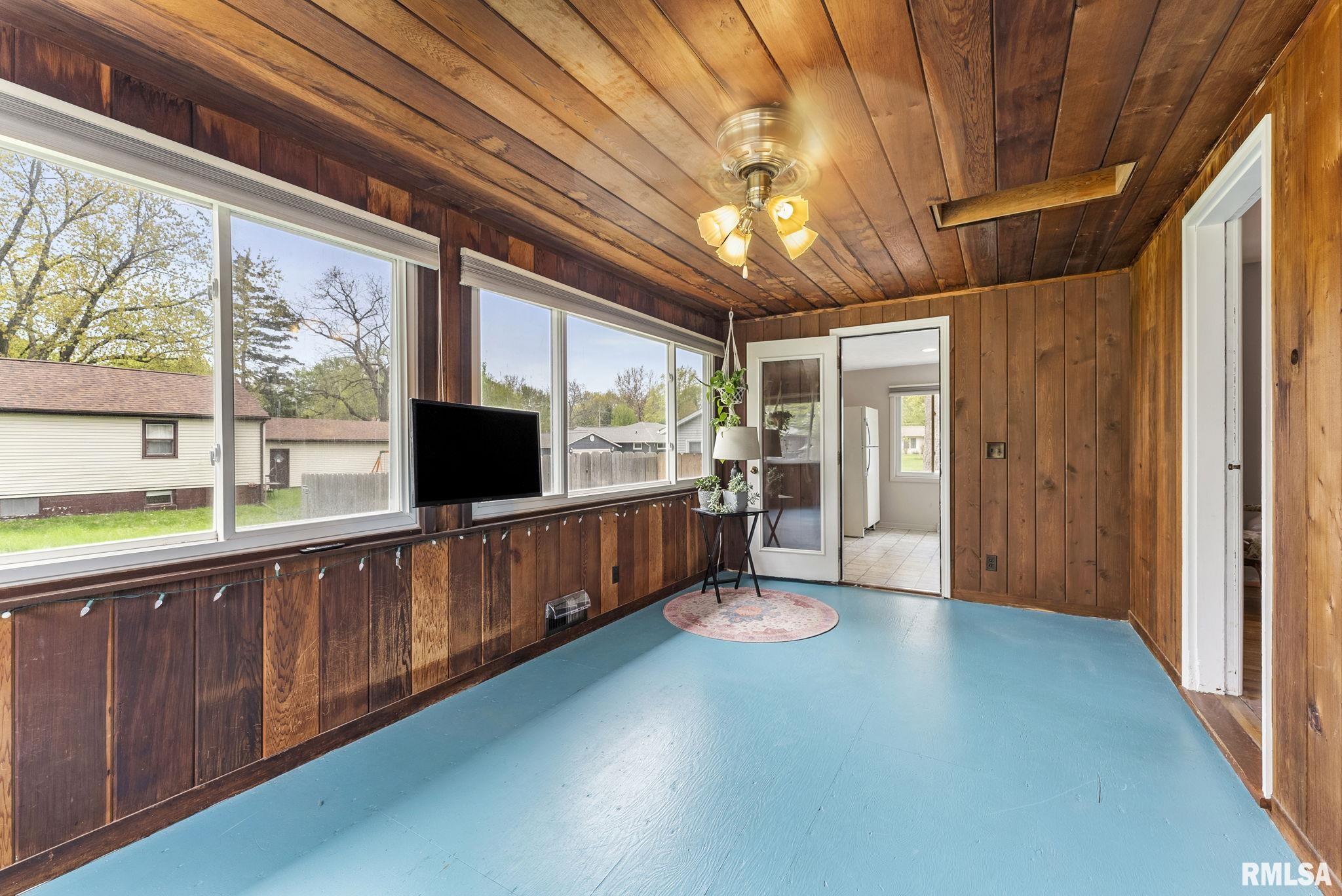 2601 47th Street, Moline, Illinois image 13