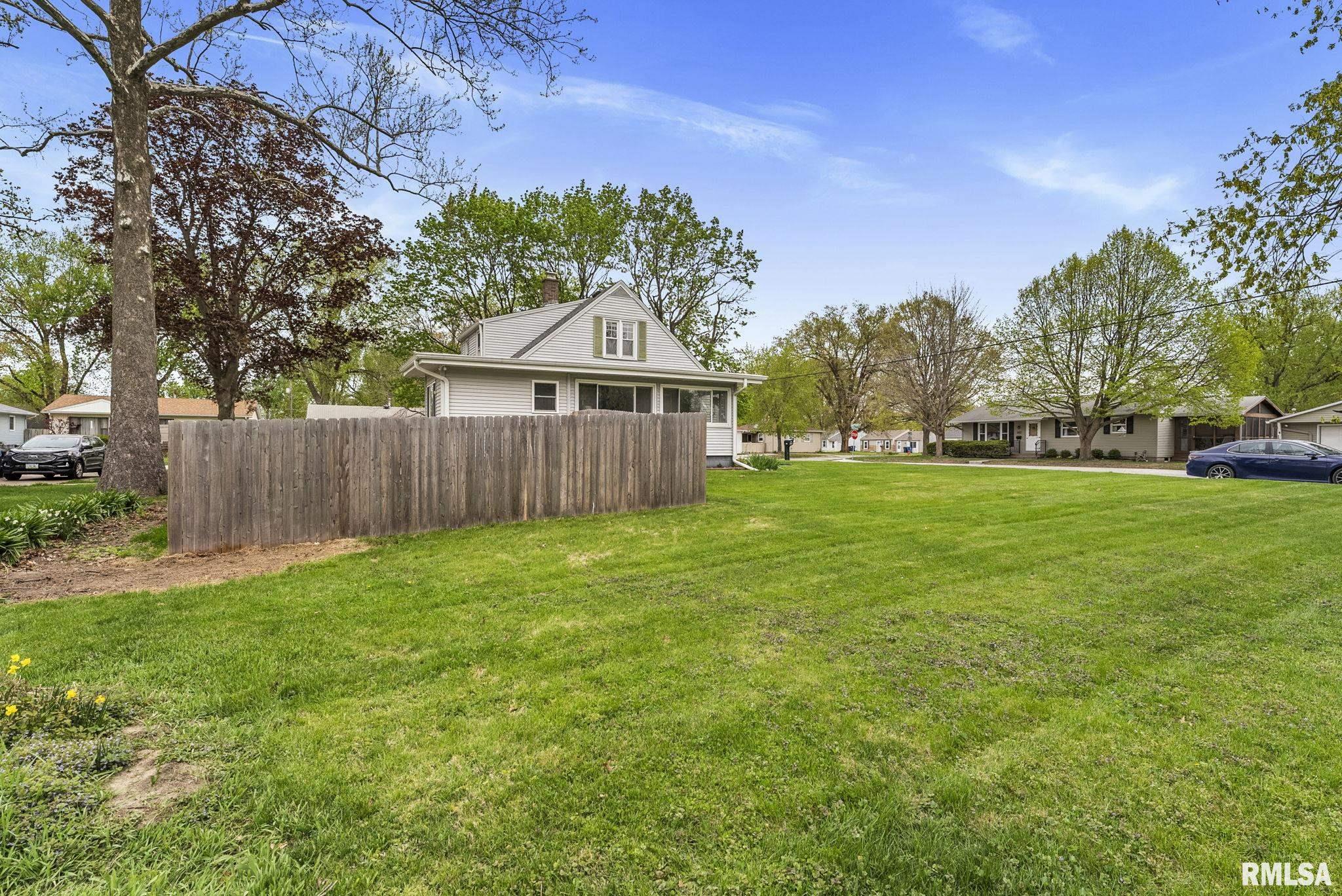 2601 47th Street, Moline, Illinois image 24