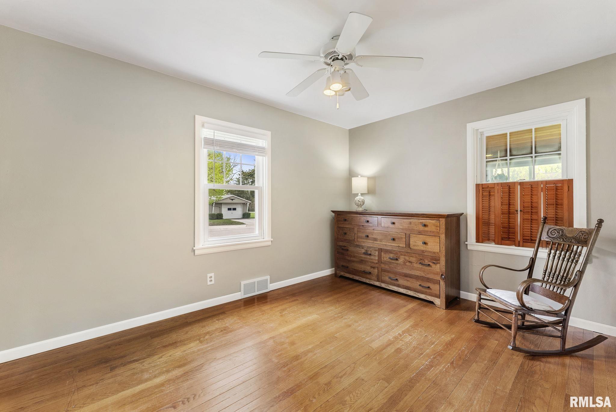 2601 47th Street, Moline, Illinois image 17