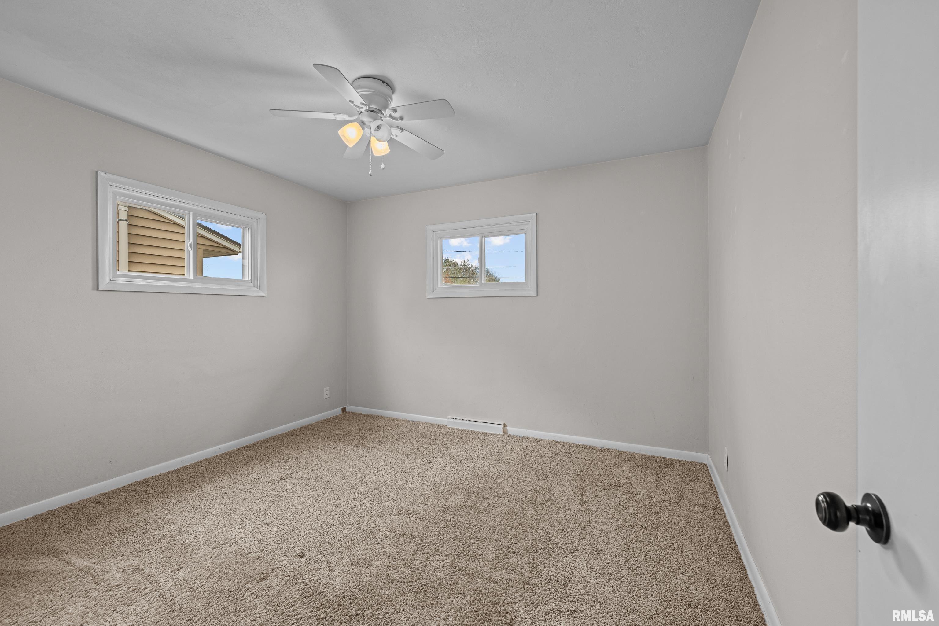 2924 Oak Street, Bettendorf, Iowa image 11