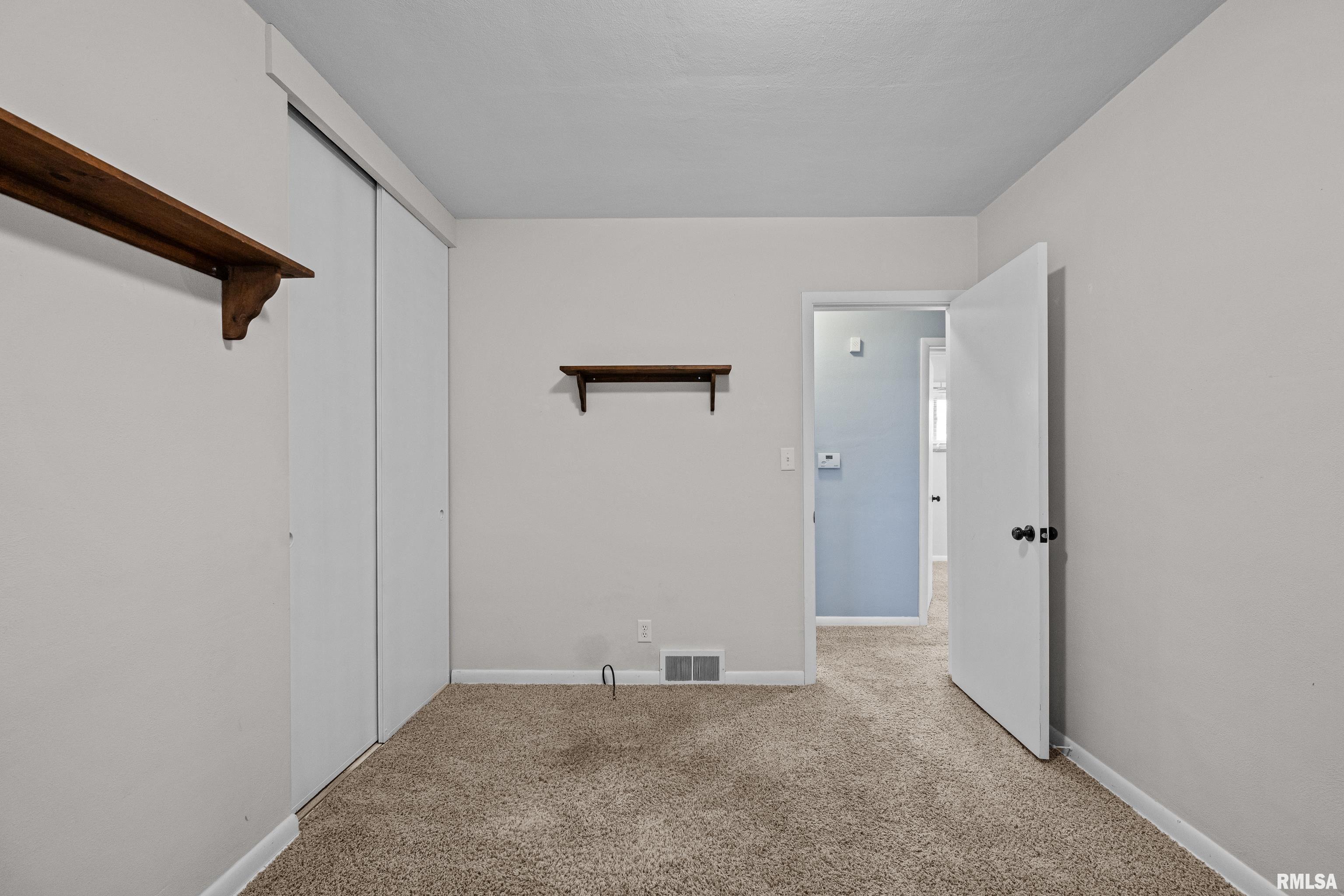 2924 Oak Street, Bettendorf, Iowa image 16