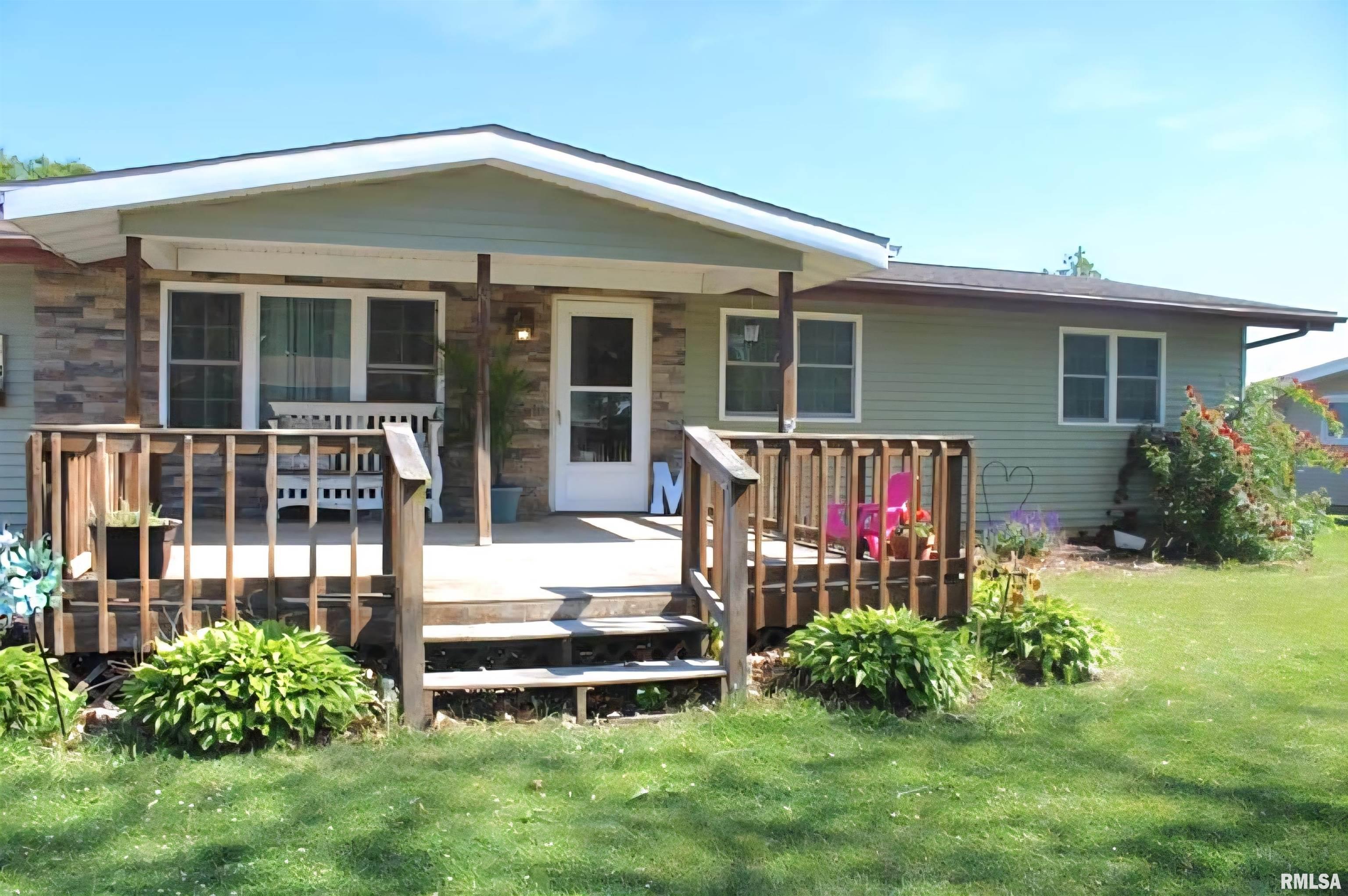 16338 E Red Maple Lane, Lewistown, Illinois image 2