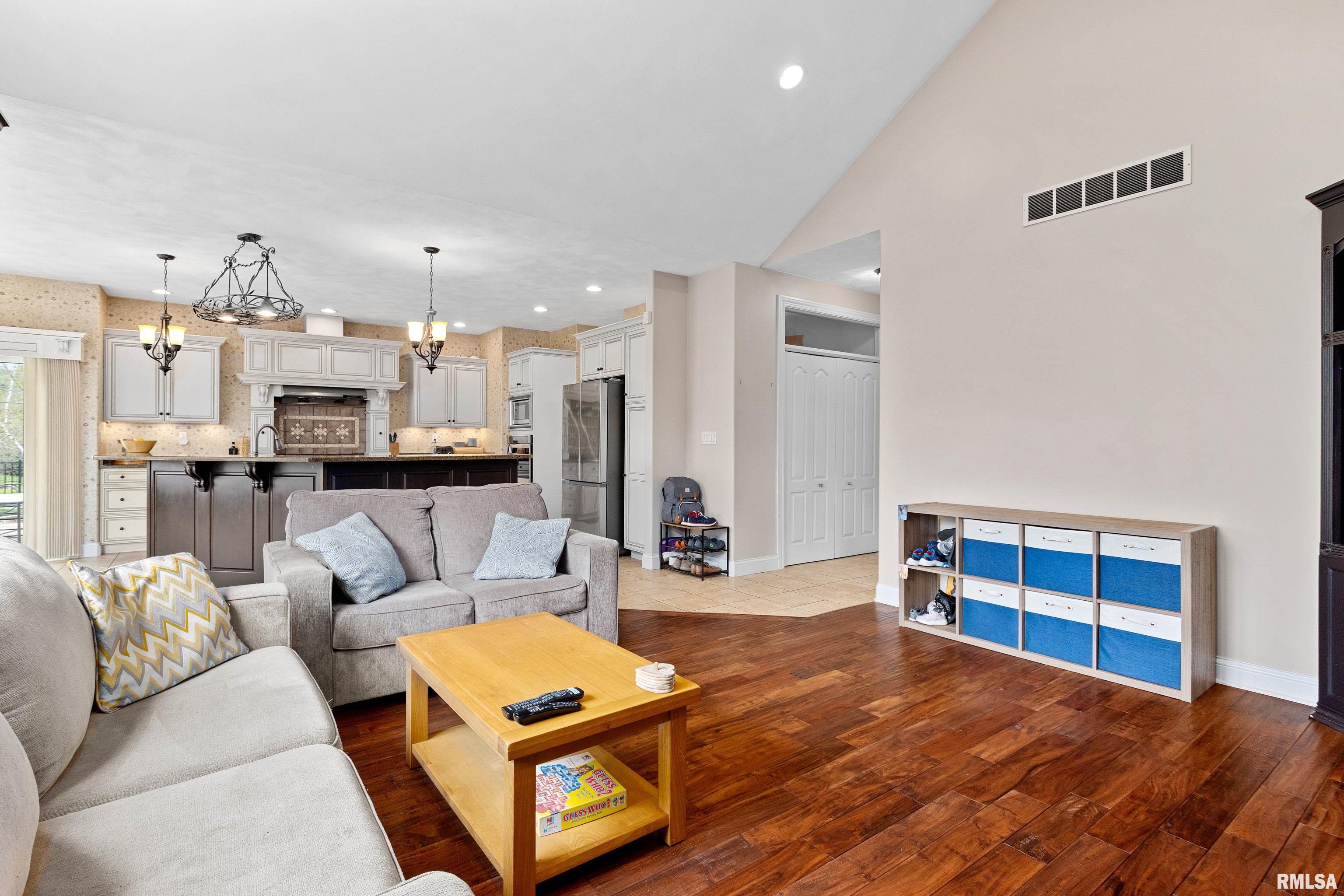 5825 W Ivybridge Place, Peoria, Illinois image 7
