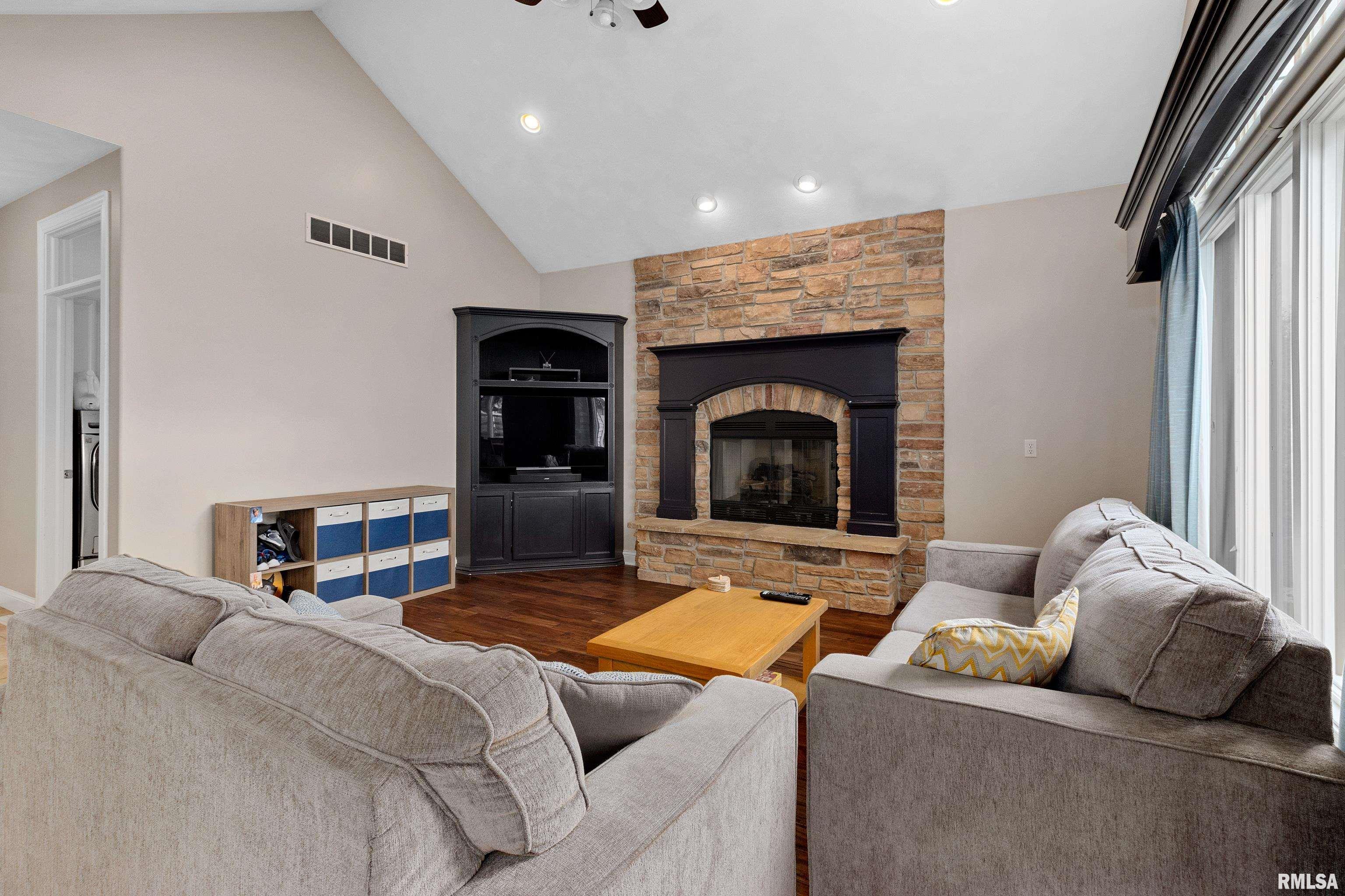 5825 W Ivybridge Place, Peoria, Illinois image 6
